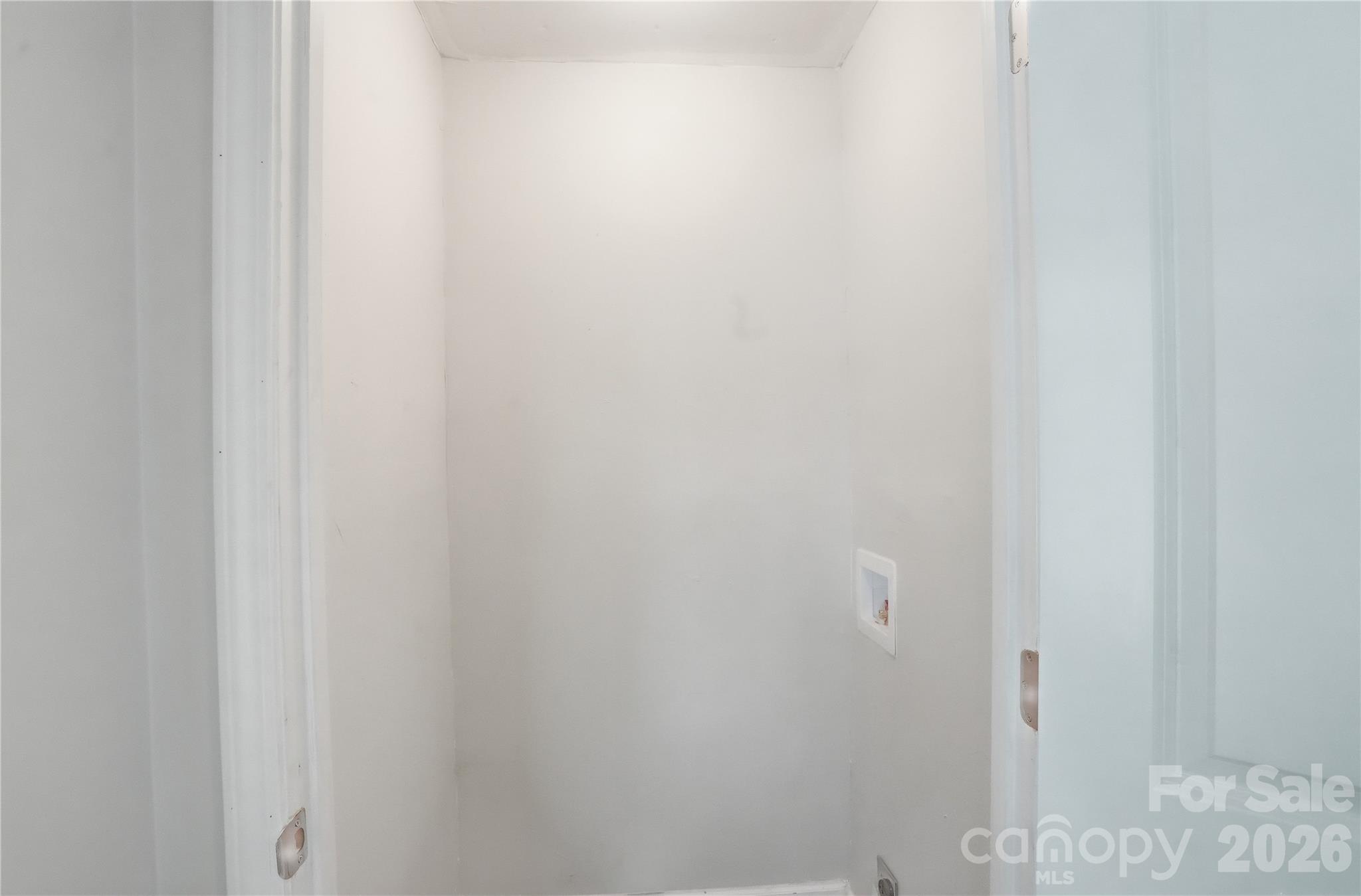 1016 Pondella Drive — Charlotte