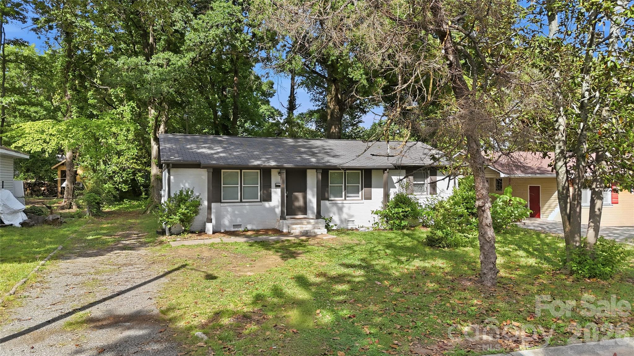 1016 Pondella Drive — Charlotte