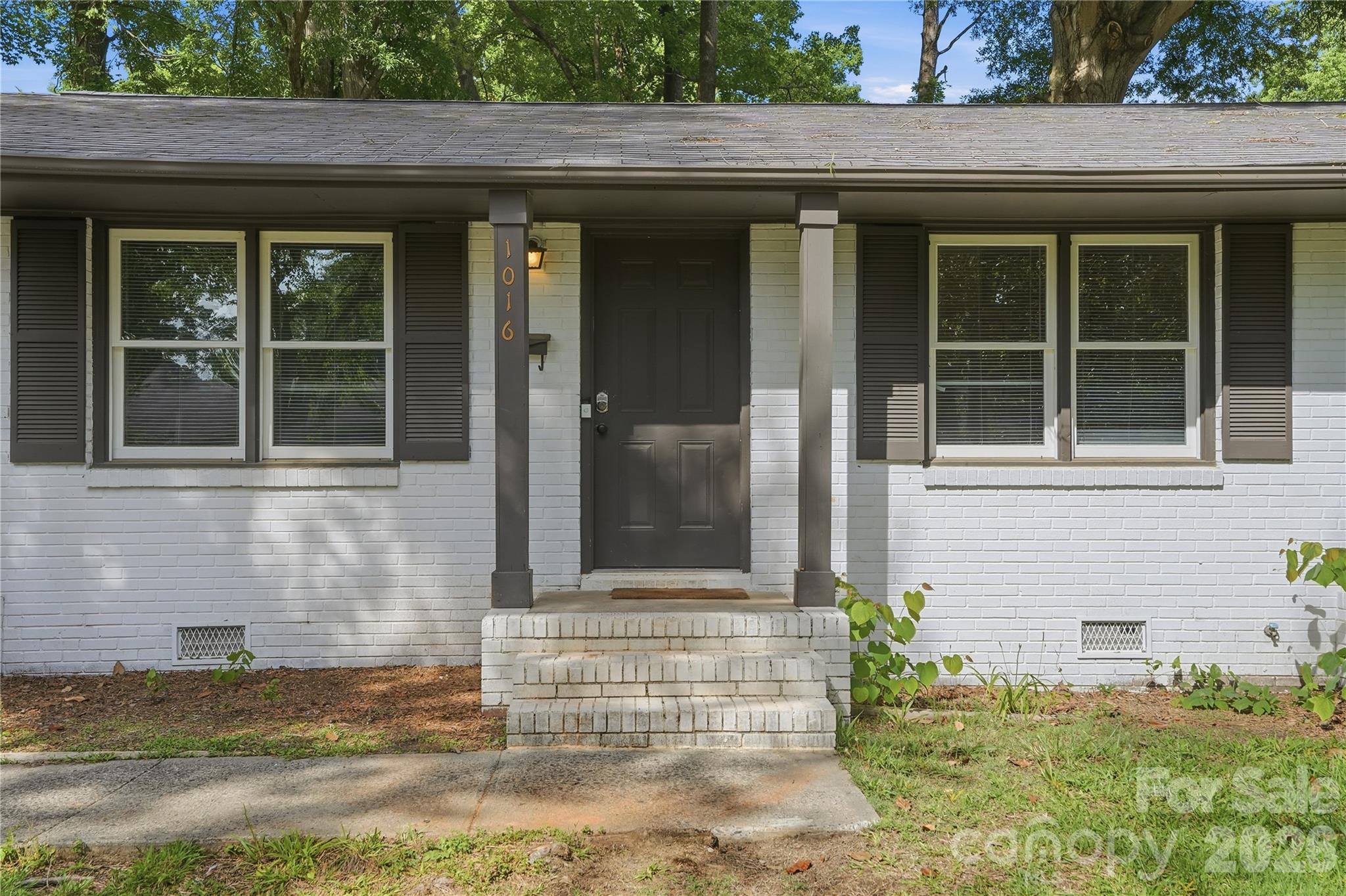 1016 Pondella Drive — Charlotte