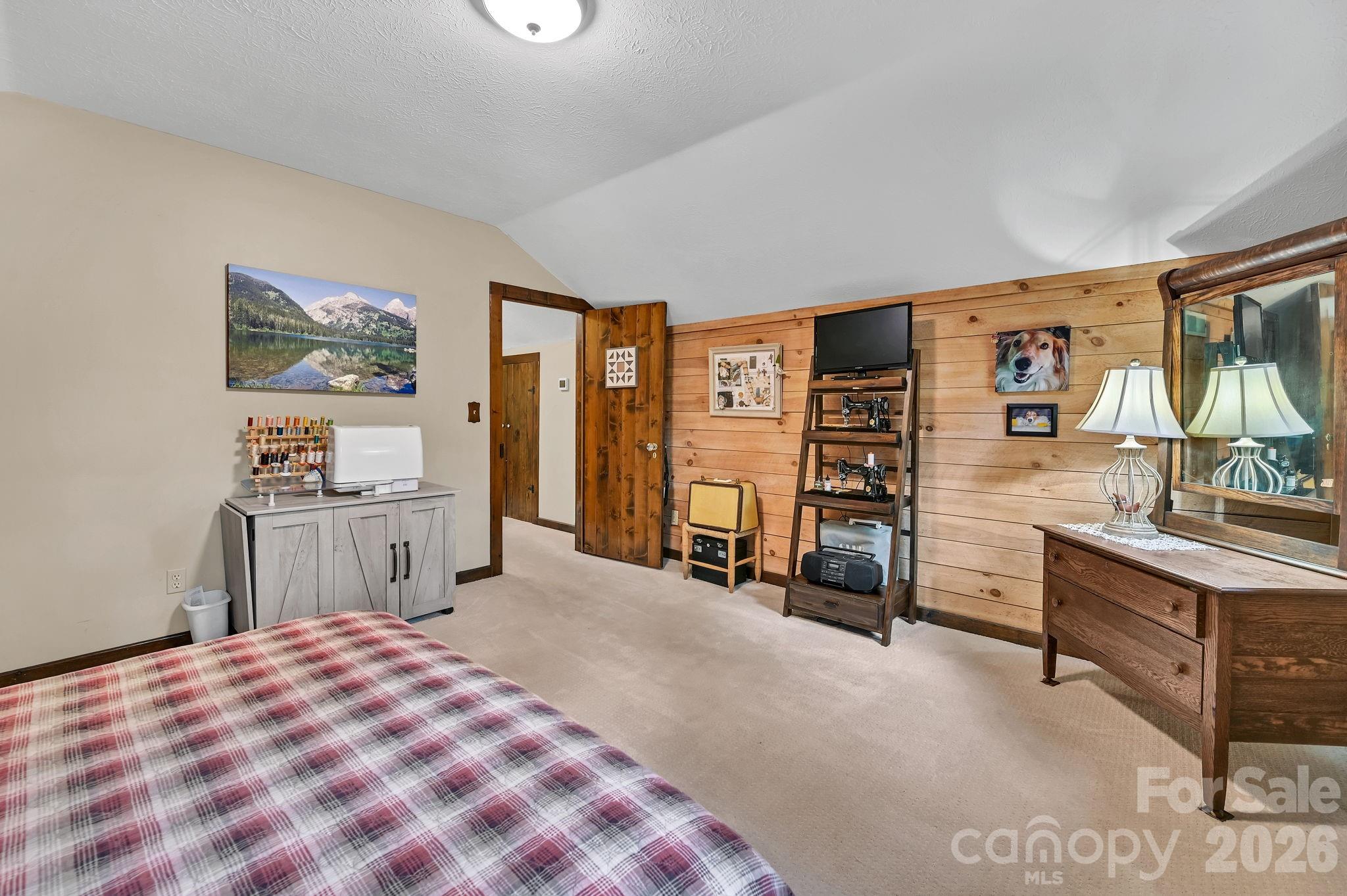 29 Shadow Brook Drive — Flat Rock