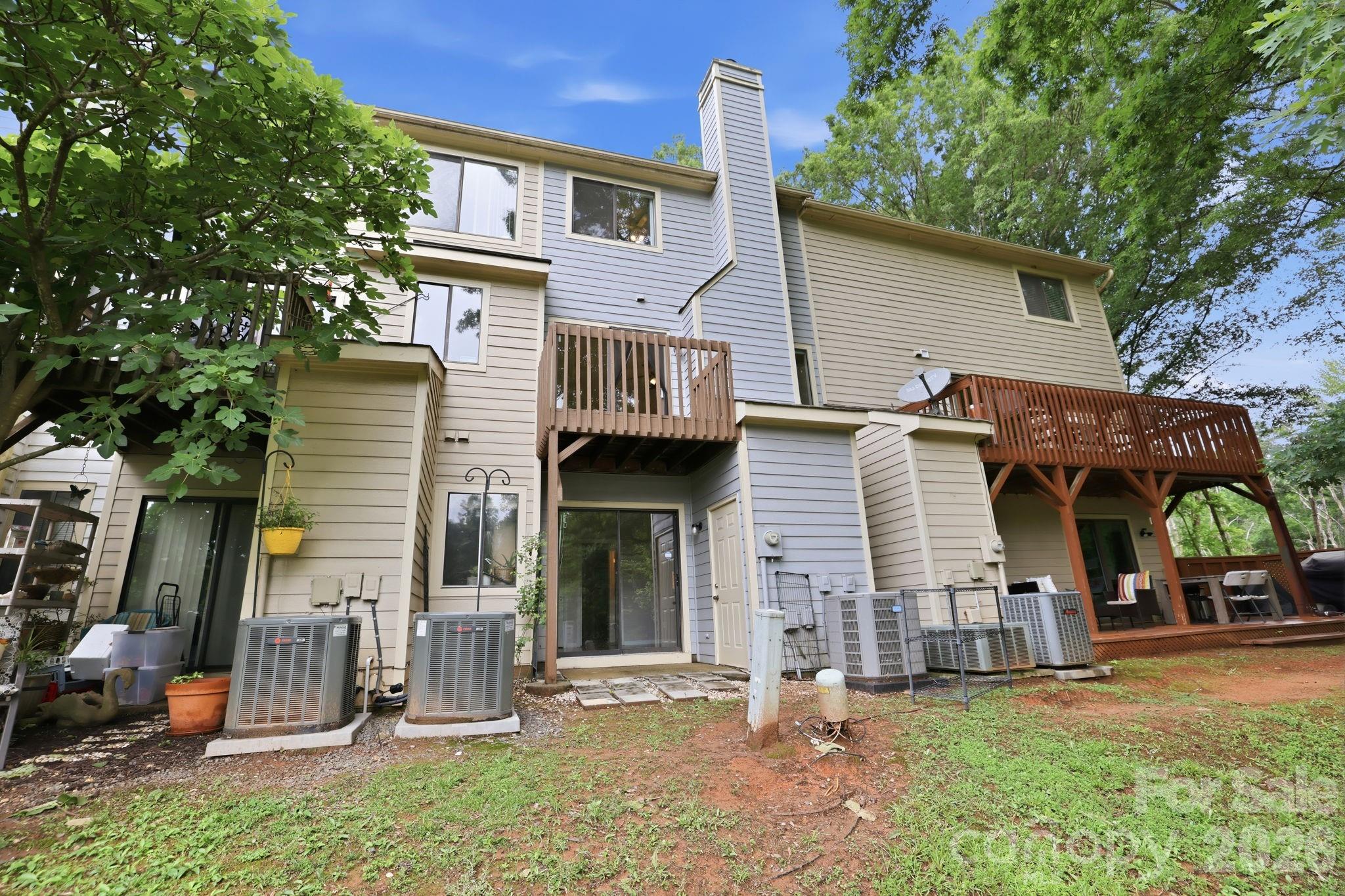 4003 North Course Drive — Charlotte