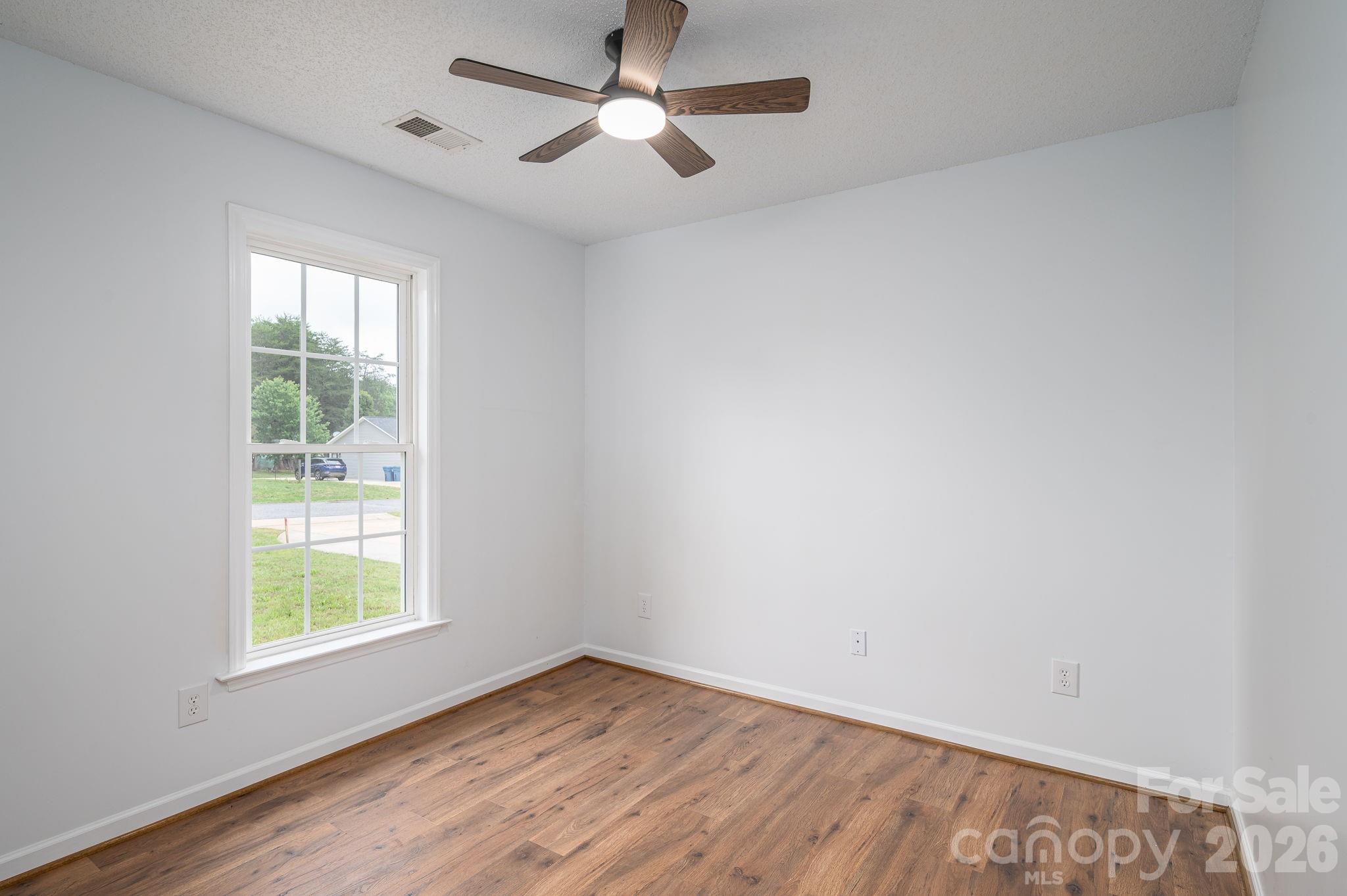 304 Springhill Lane — Maiden