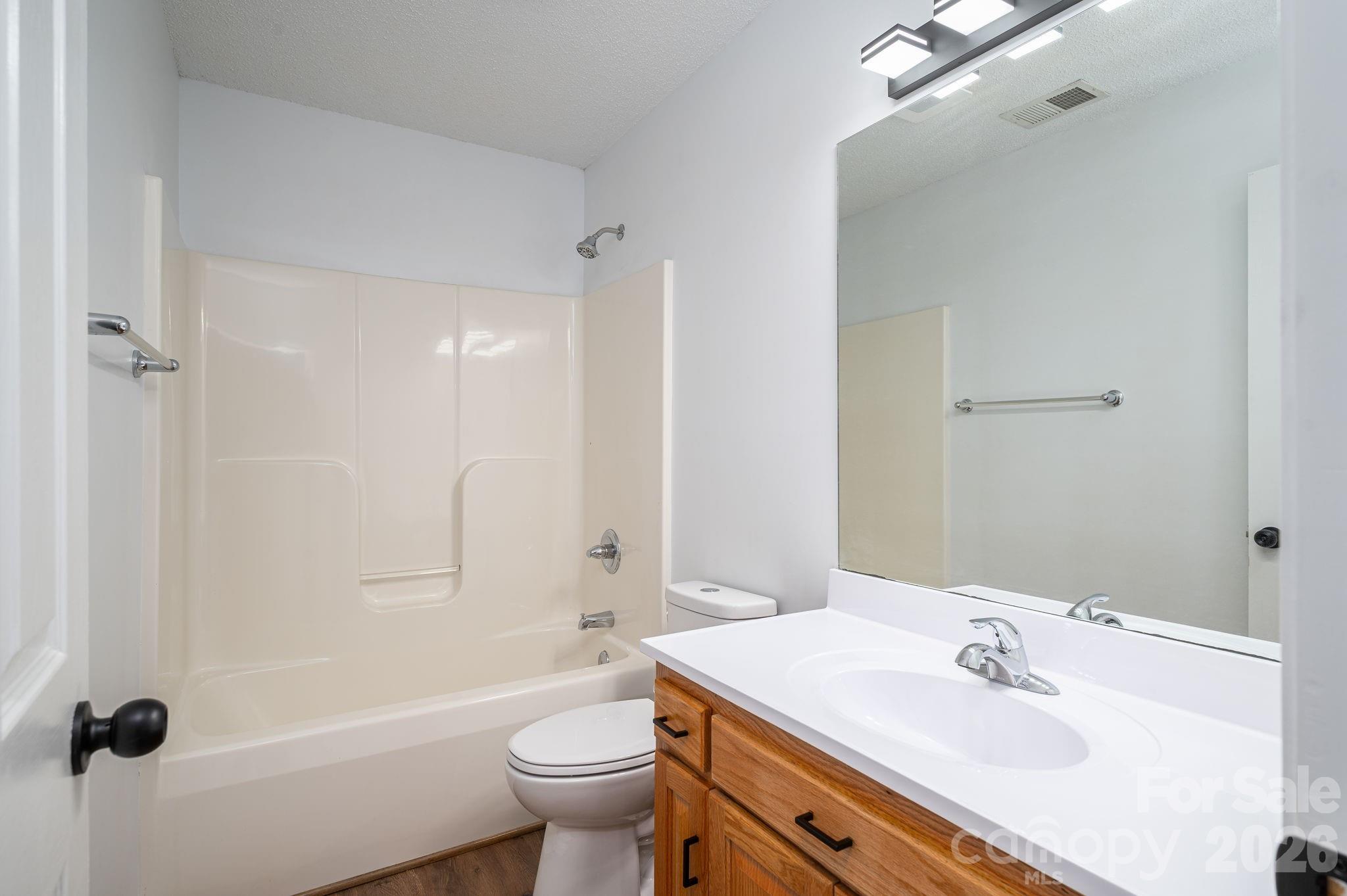 304 Springhill Lane — Maiden