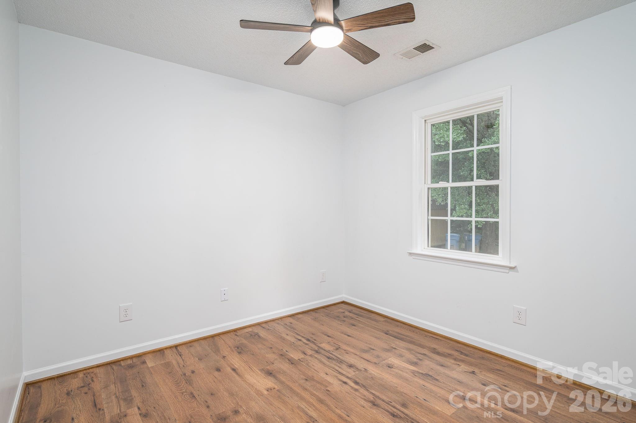 304 Springhill Lane — Maiden