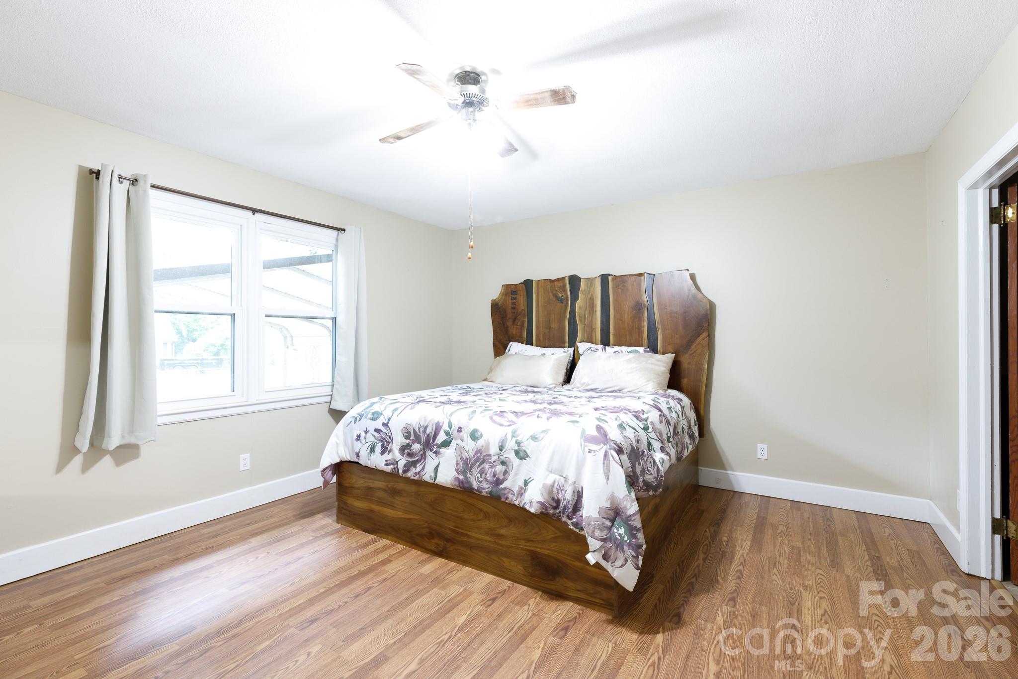 202 Woodlawn Drive — York