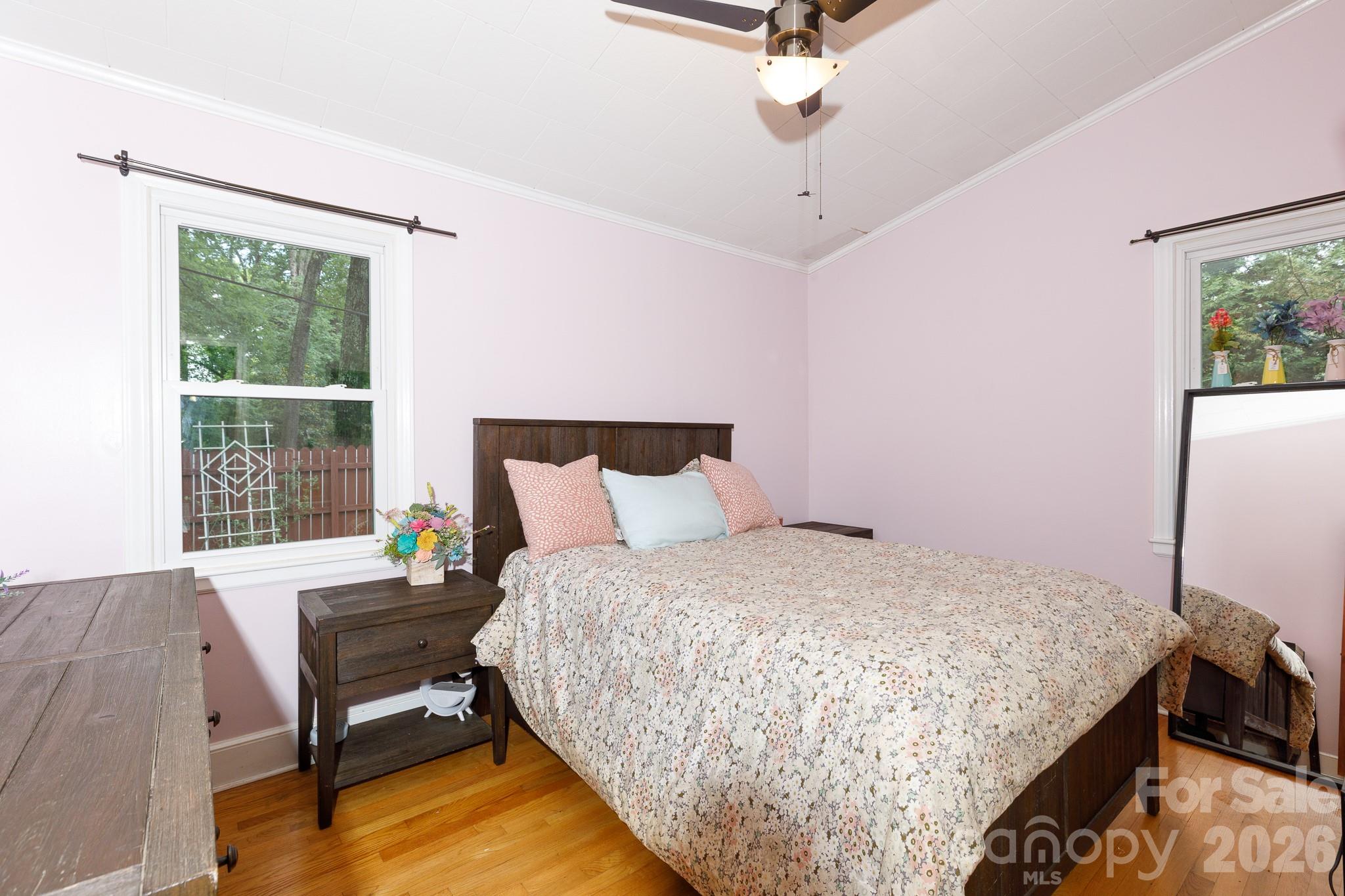 202 Woodlawn Drive — York