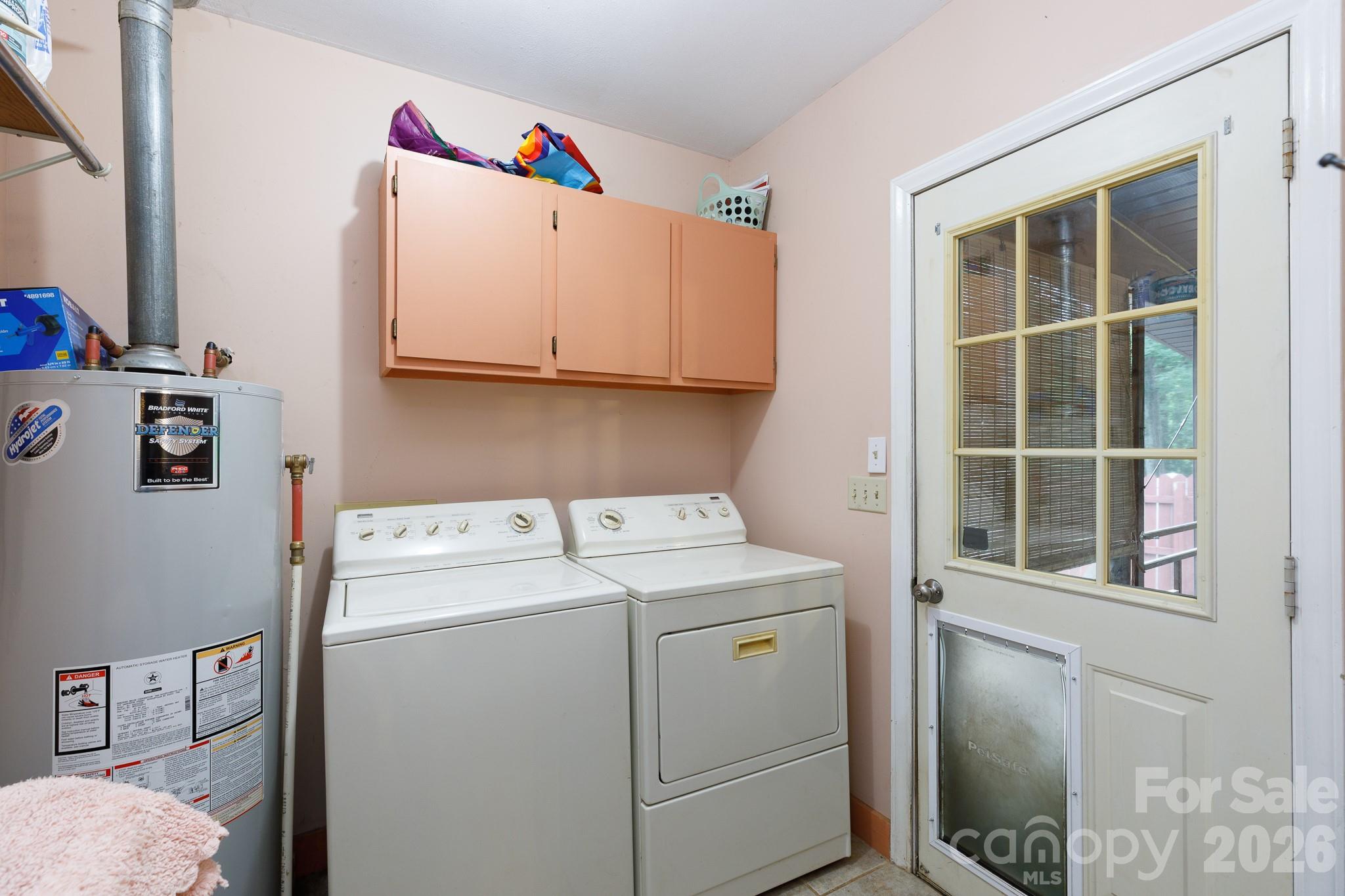 202 Woodlawn Drive — York