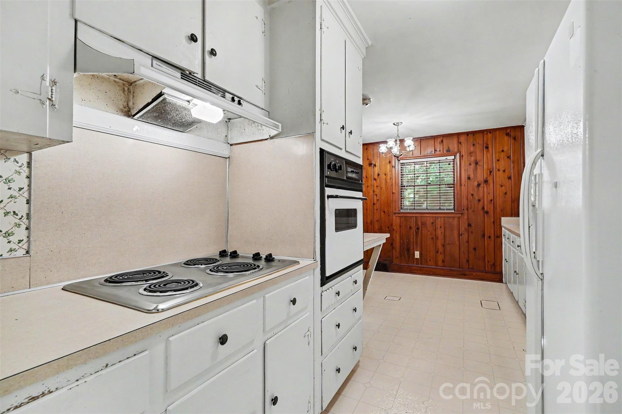 2330 Wensley Drive — Charlotte
