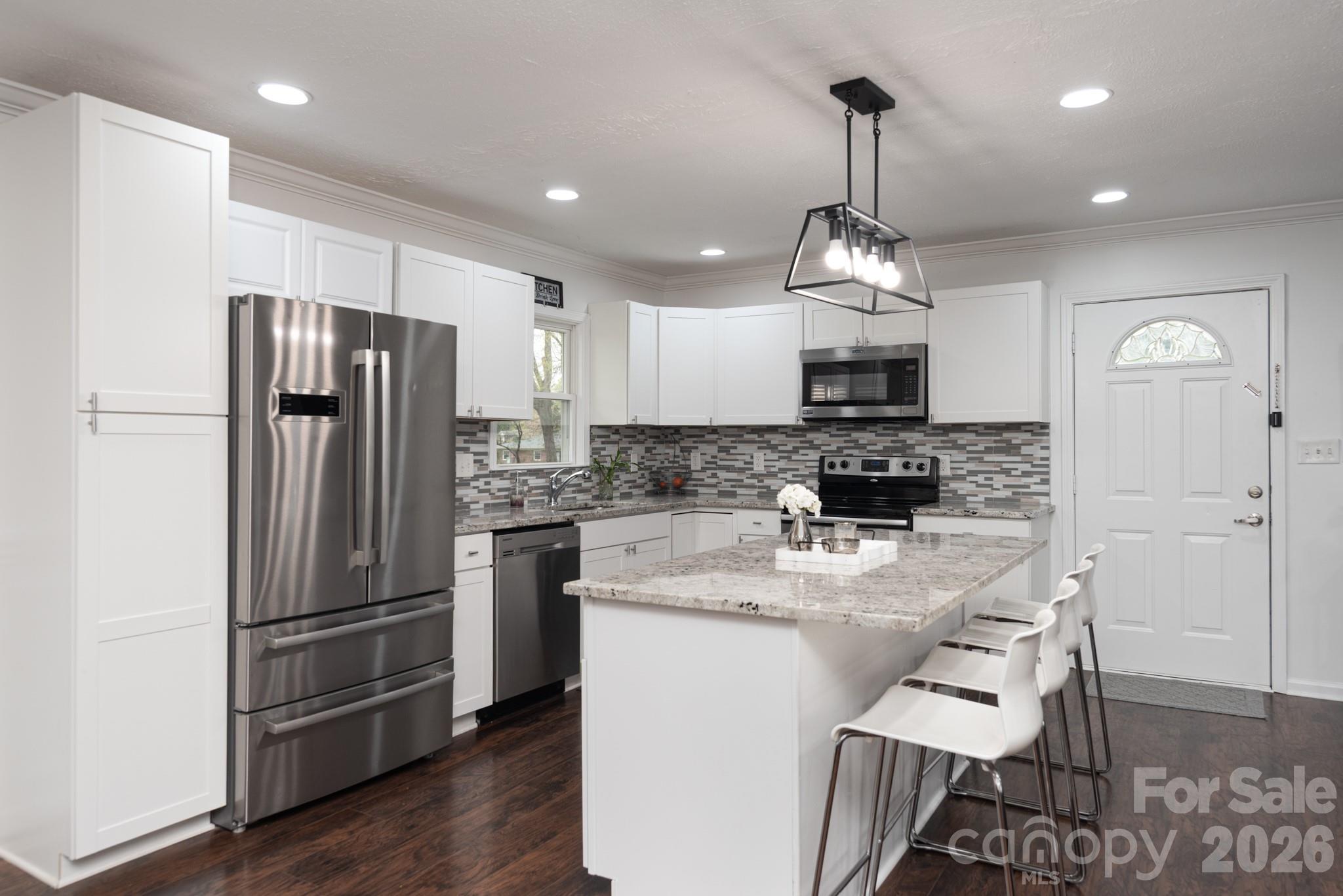 1121 Rembrandt Drive SW — Concord
