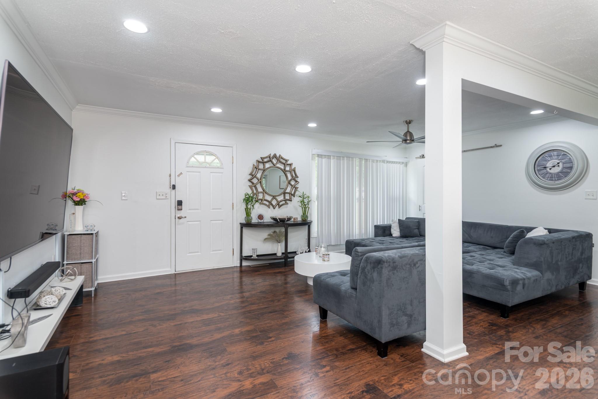 1121 Rembrandt Drive SW — Concord