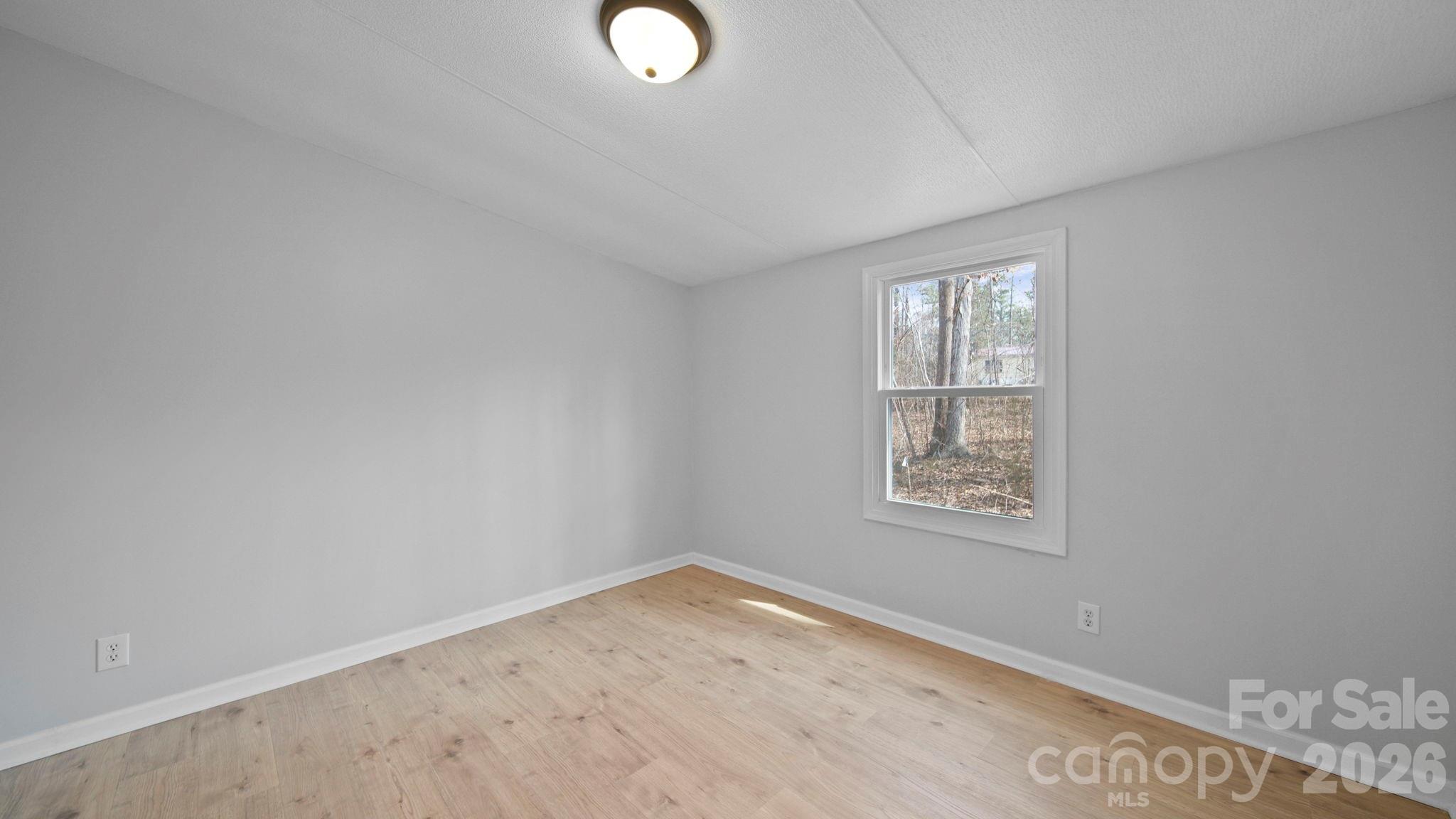 1320 Smith Woods Lane — Hickory Grove