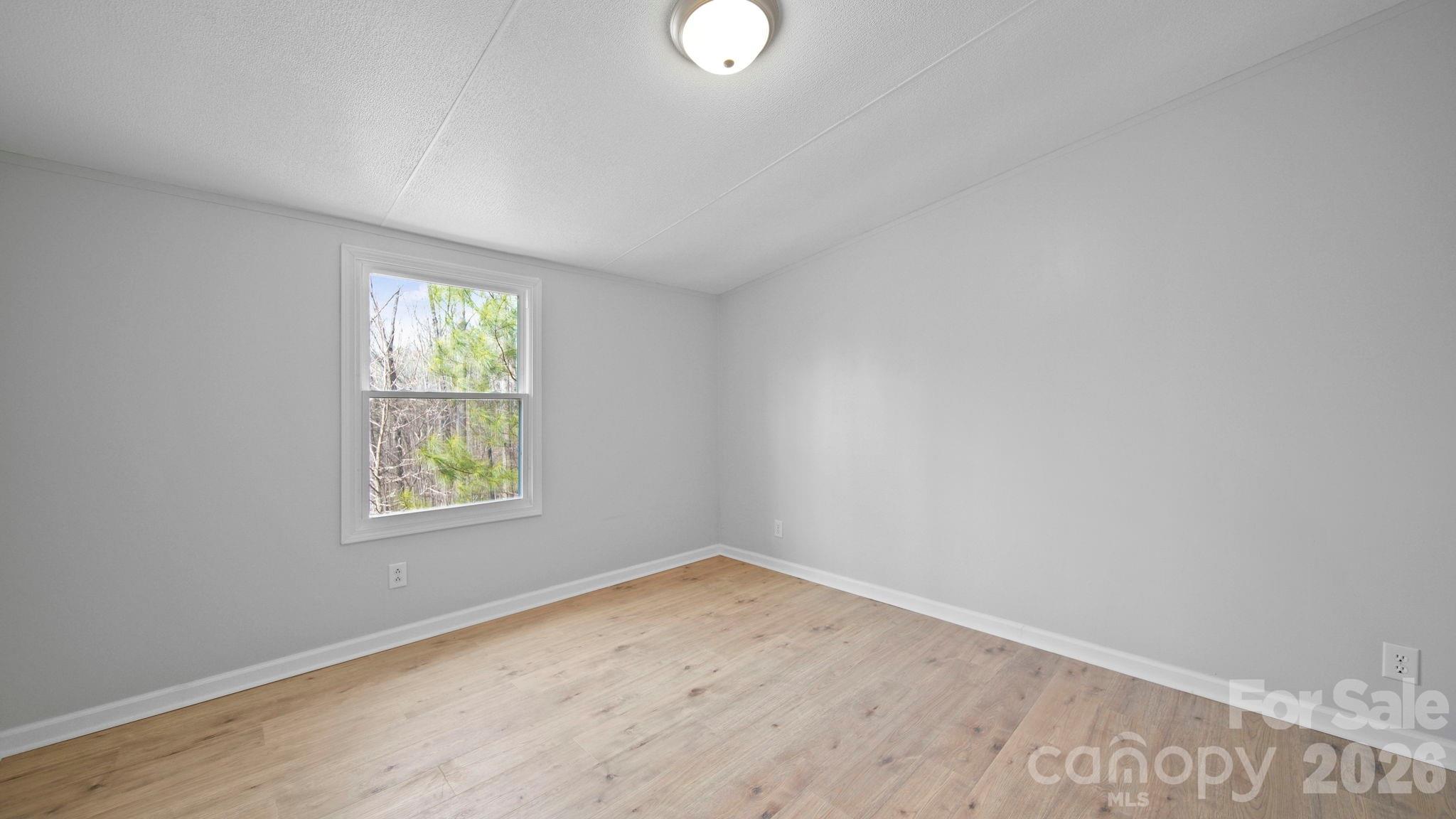 1320 Smith Woods Lane — Hickory Grove