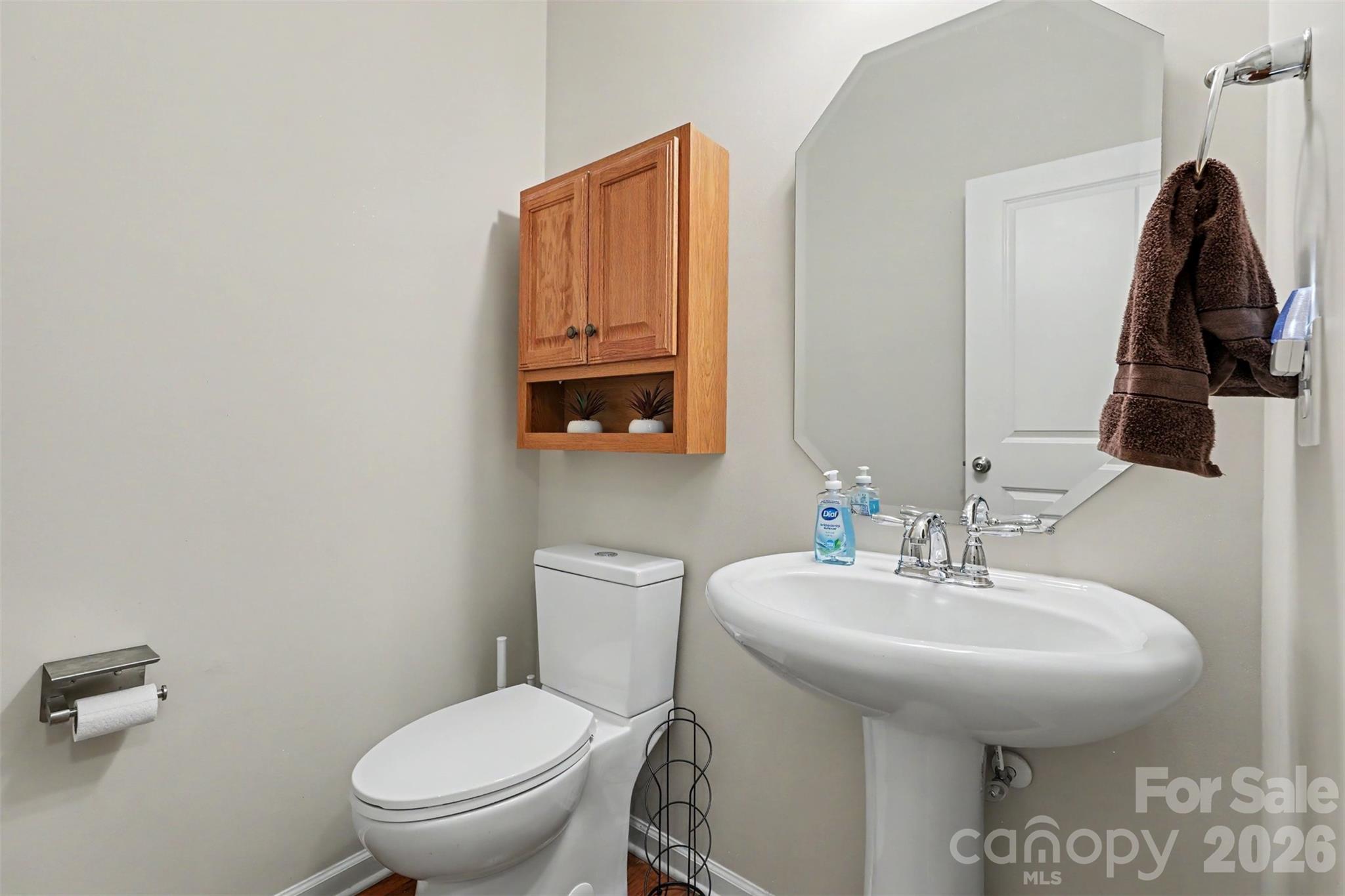 104 Isabella Court — Mount Holly