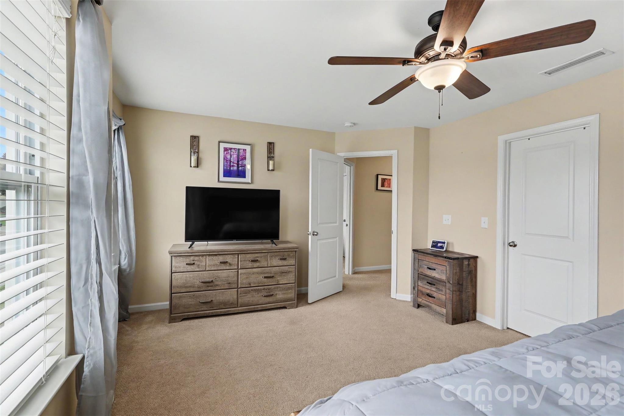104 Isabella Court — Mount Holly