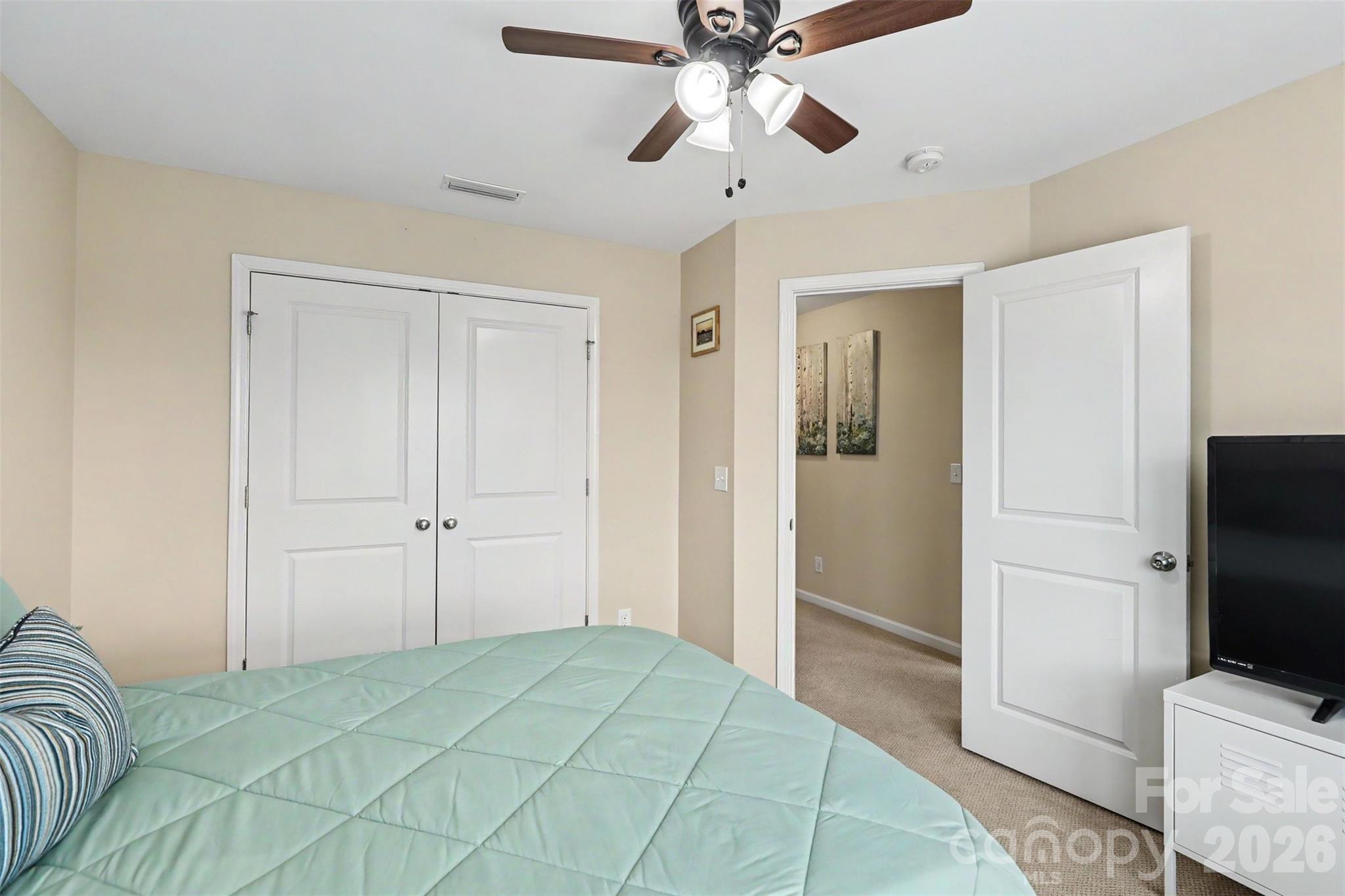 104 Isabella Court — Mount Holly