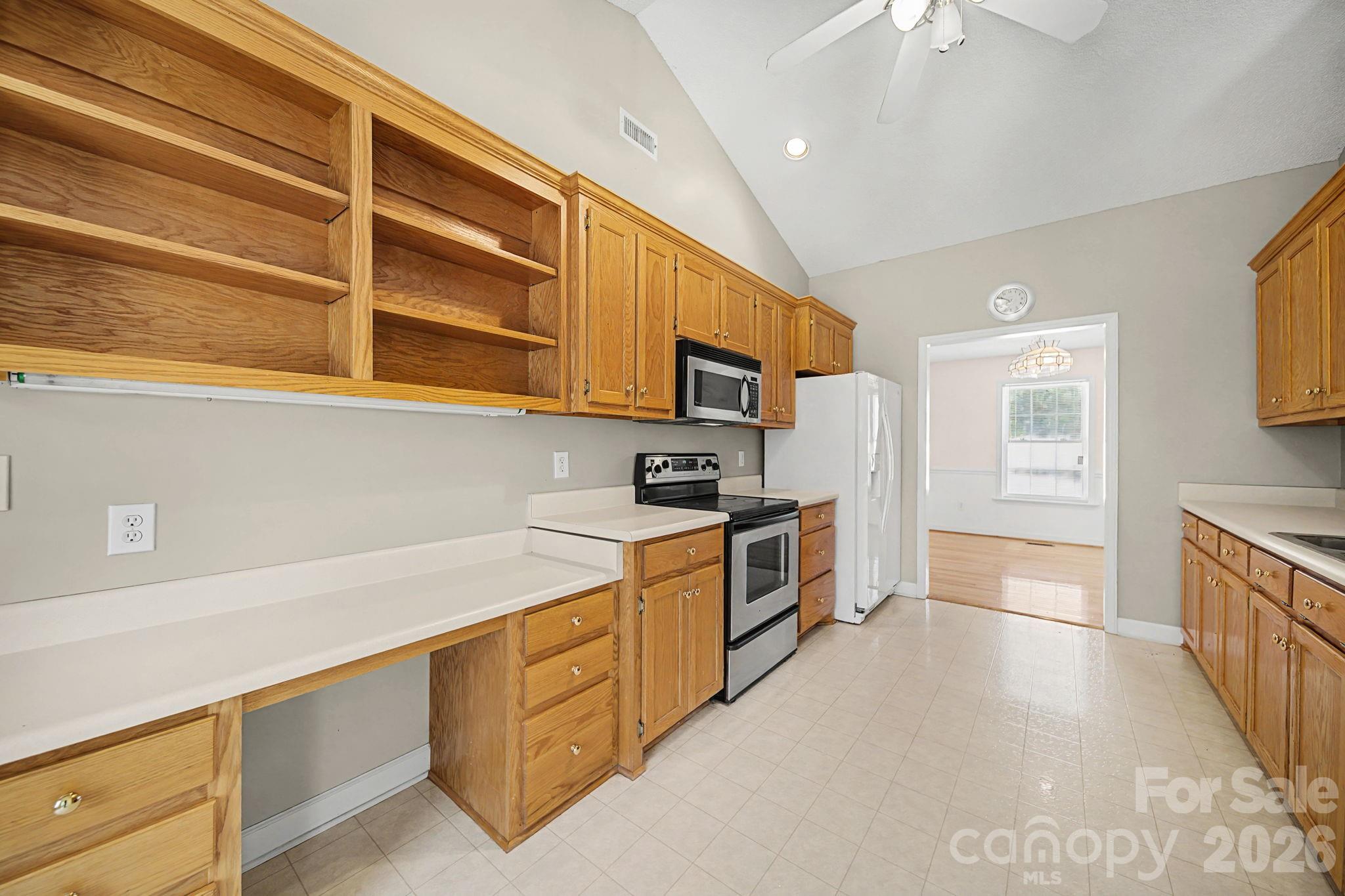 865 N Highway 161 Highway — Clover