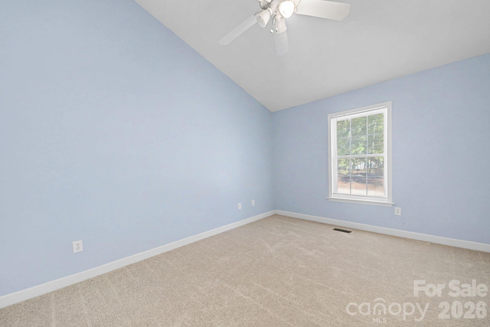 865 N Highway 161 Highway — Clover