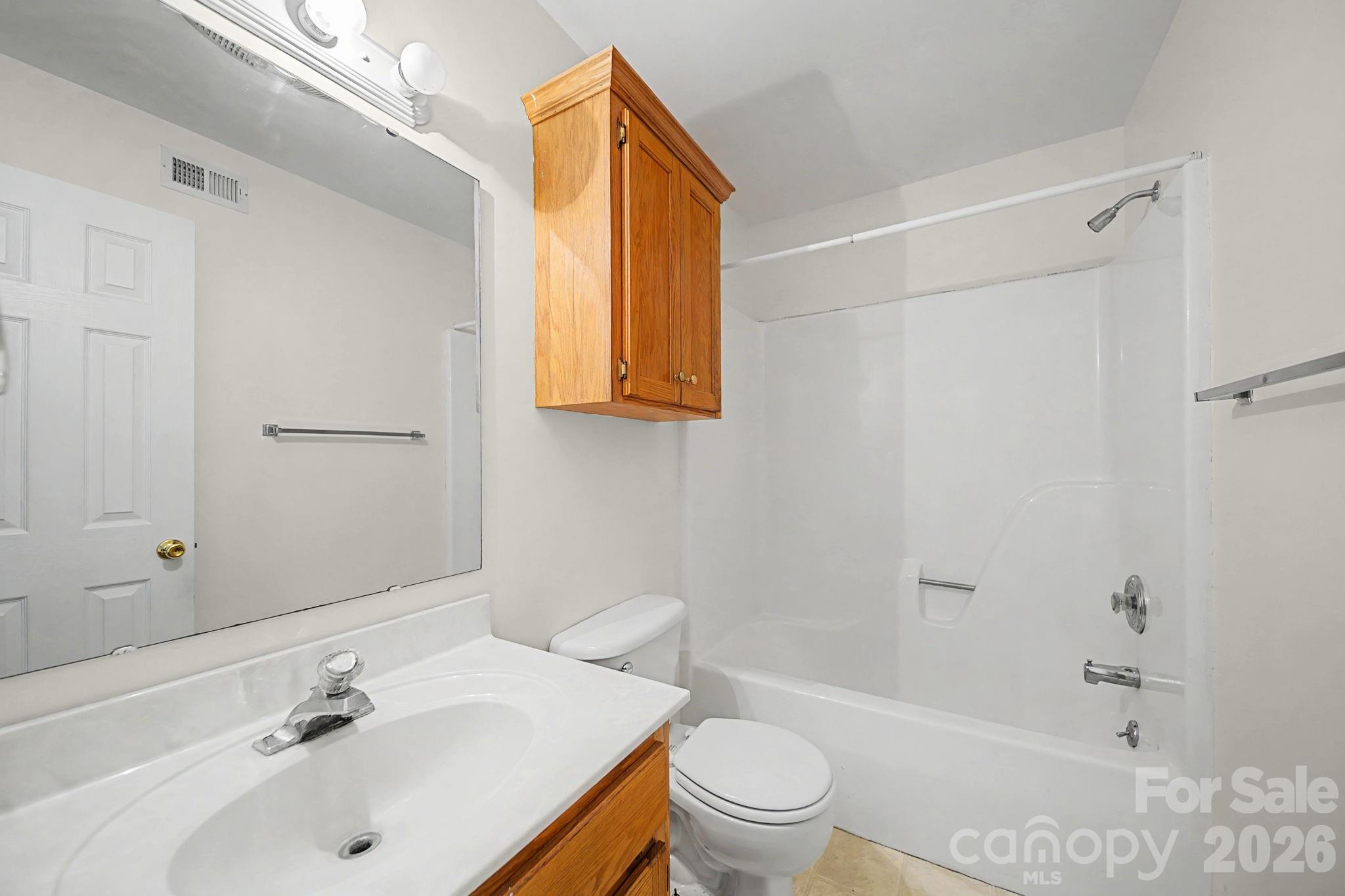 865 N Highway 161 Highway — Clover
