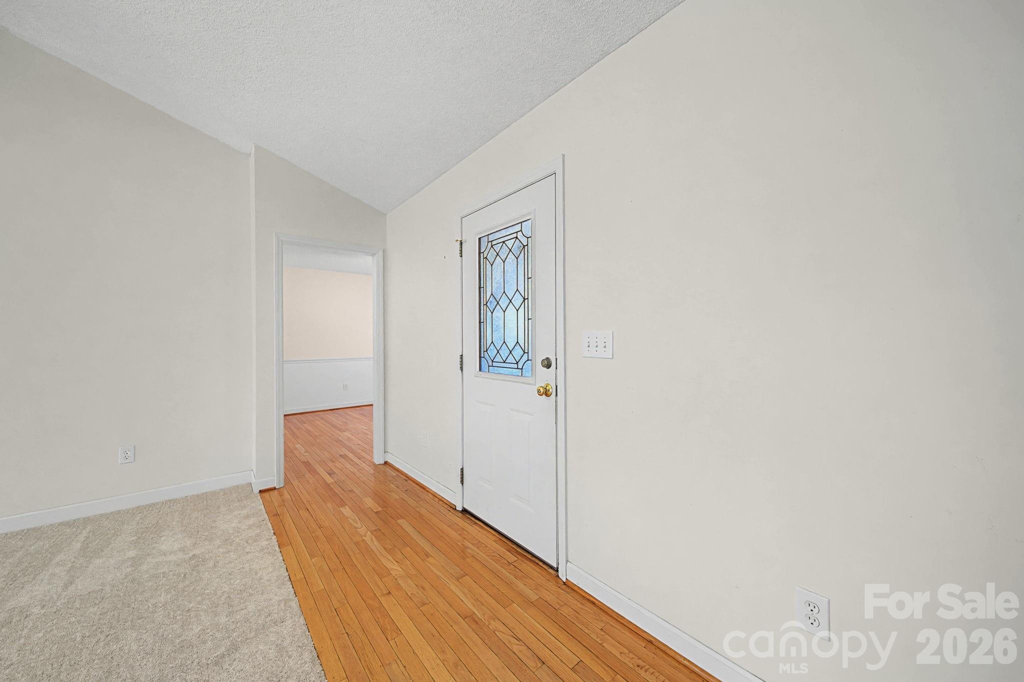 865 N Highway 161 Highway — Clover