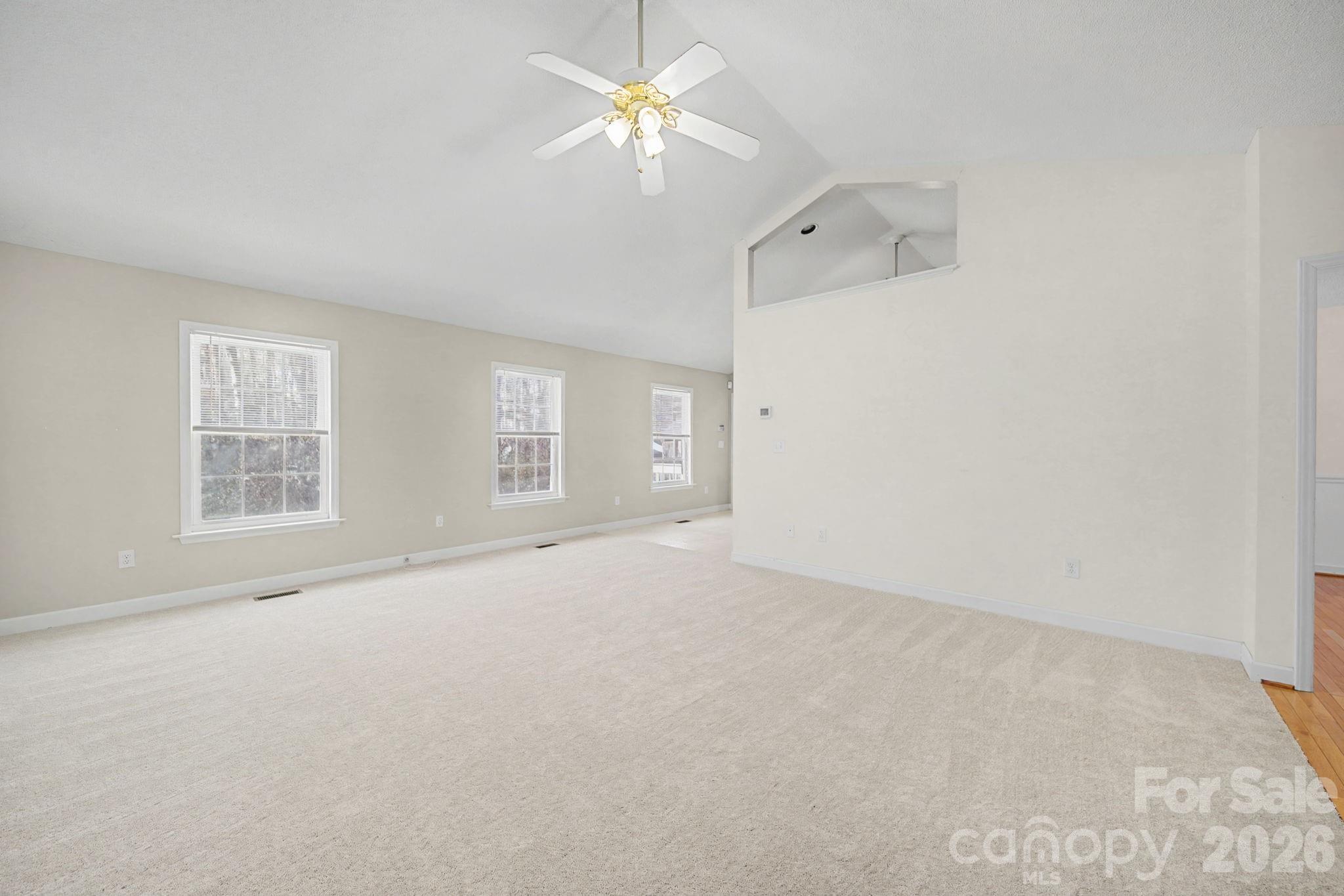 865 N Highway 161 Highway — Clover