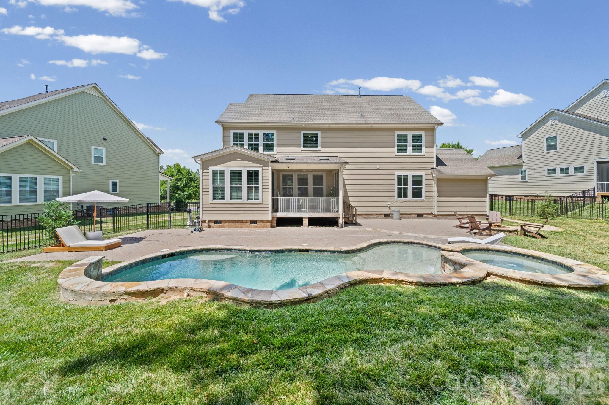 163 Monteray Oaks Circle — Fort Mill