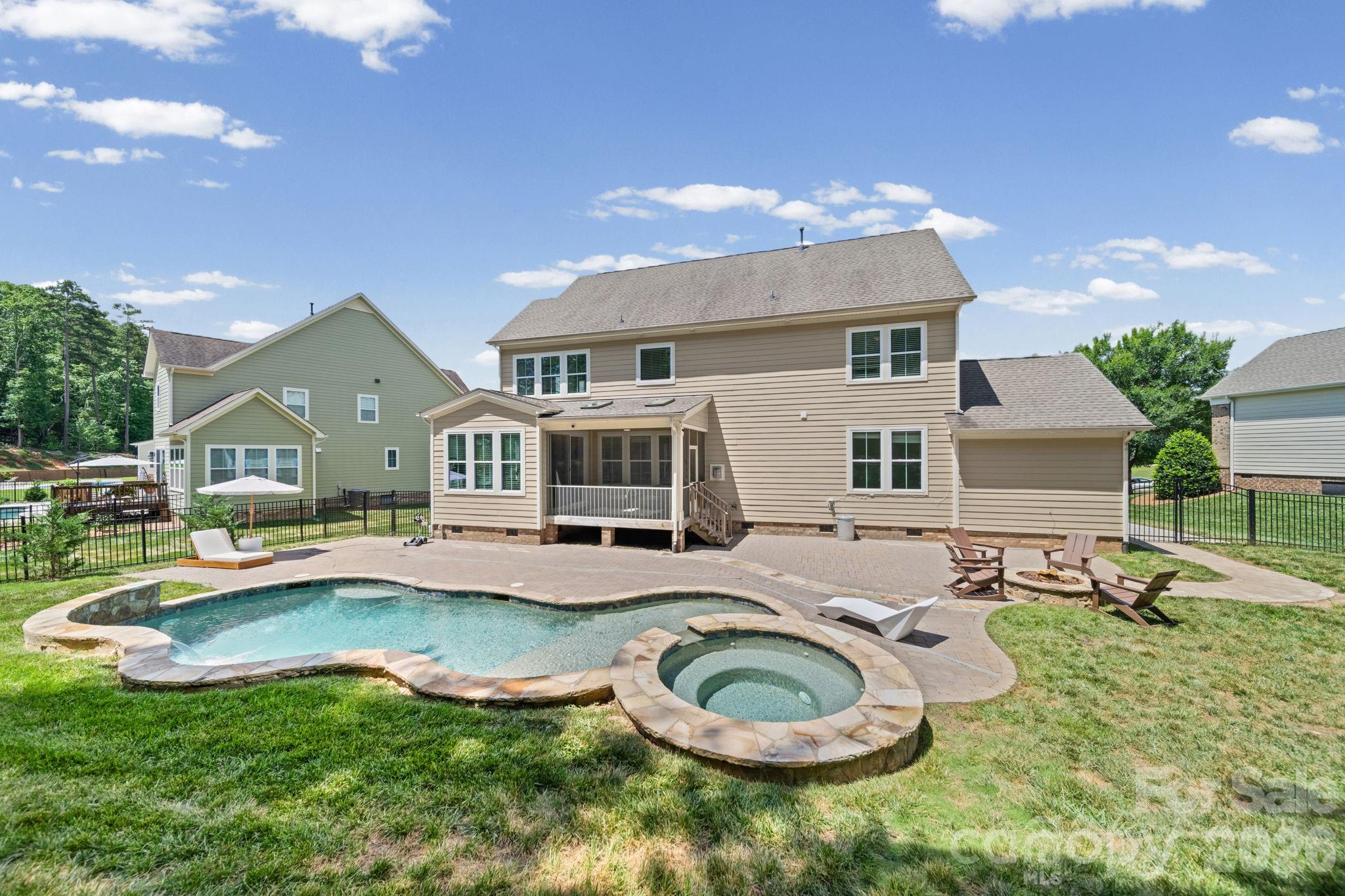 163 Monteray Oaks Circle — Fort Mill