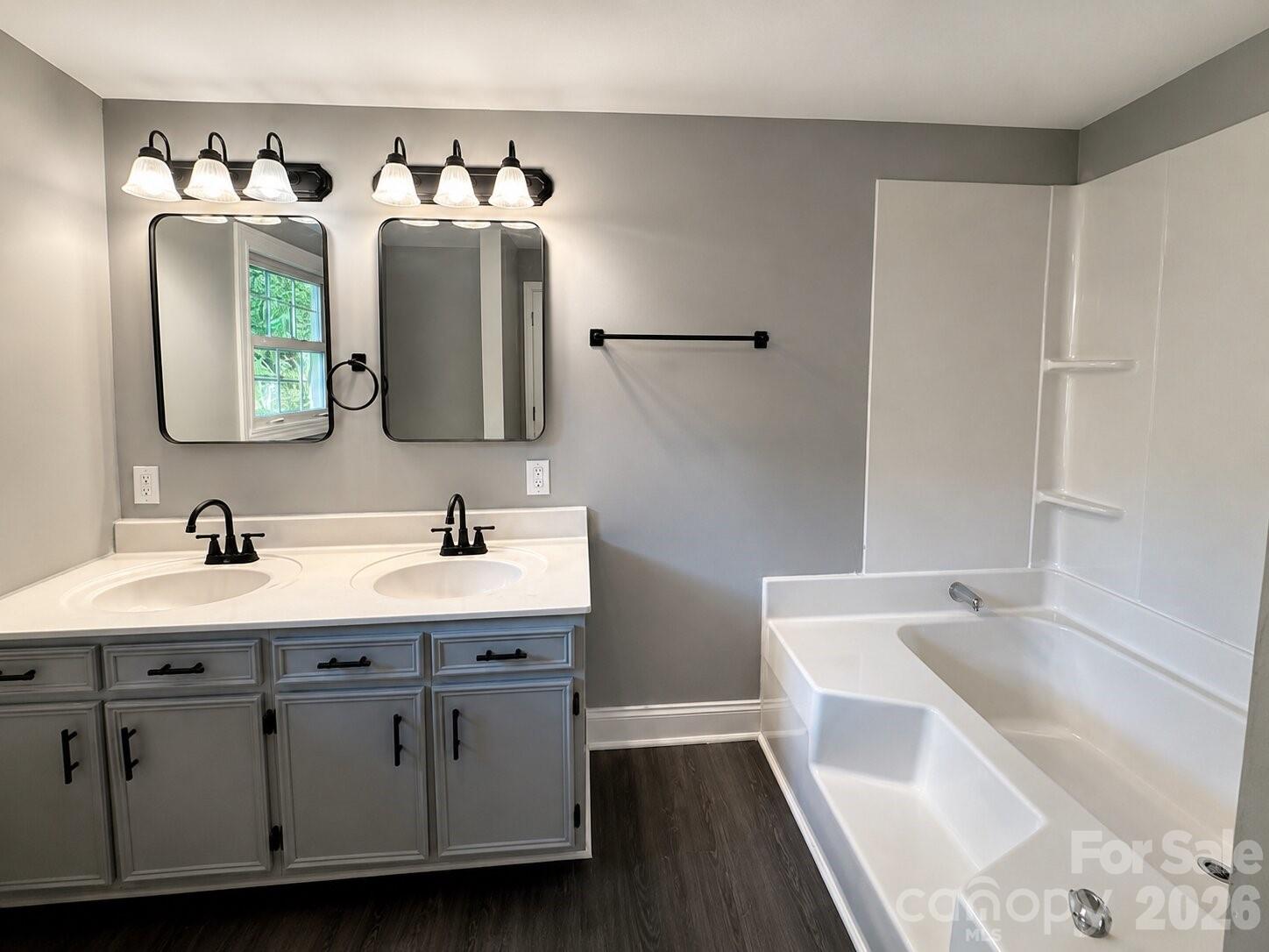 1115 Wilson W Lee Boulevard — Statesville