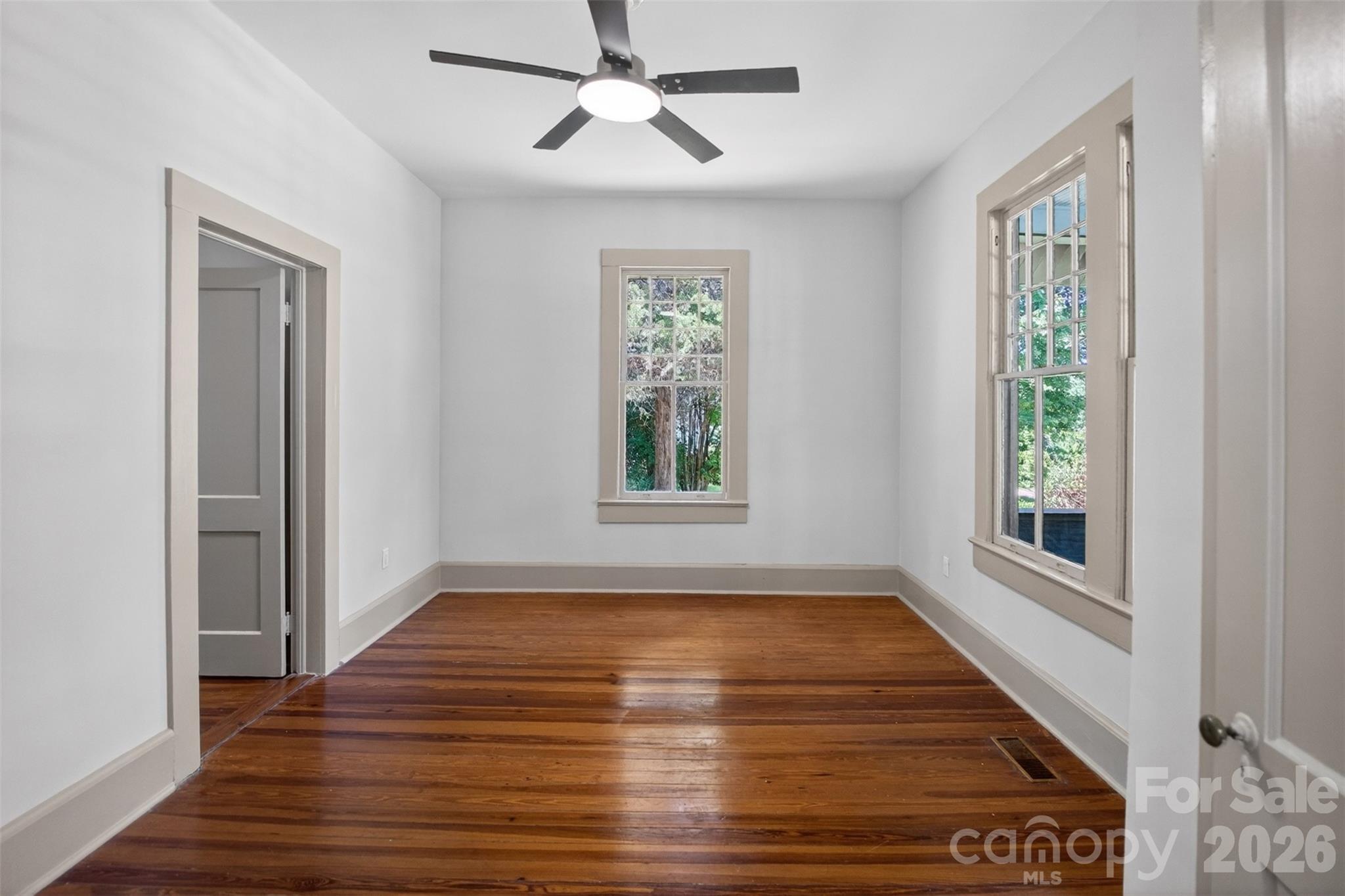 32 Pinecrest Avenue — Great Falls