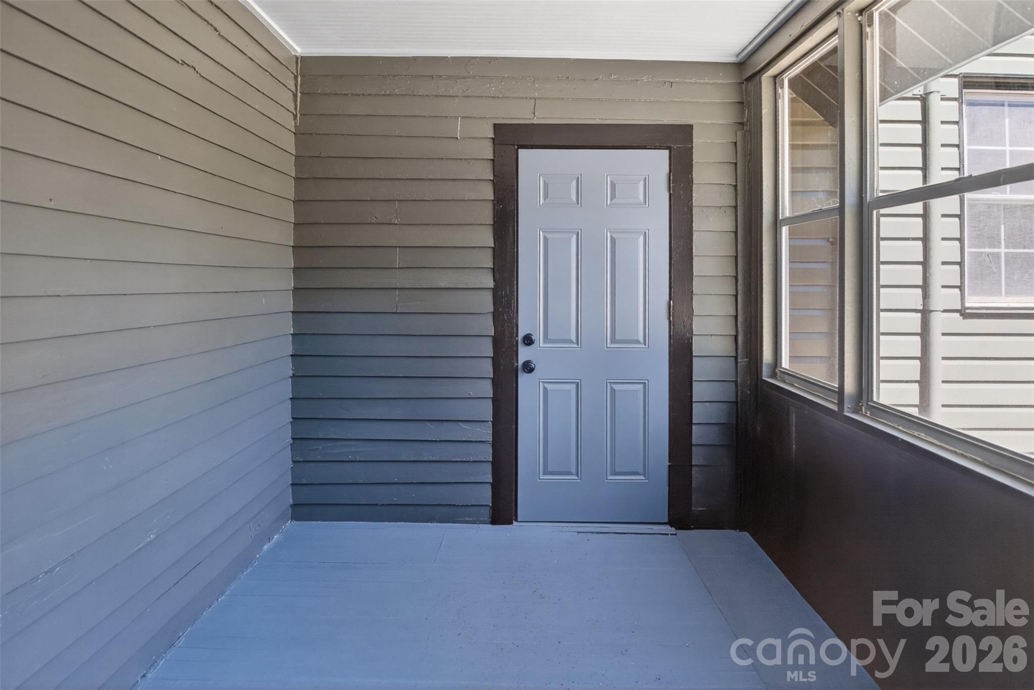 32 Pinecrest Avenue — Great Falls