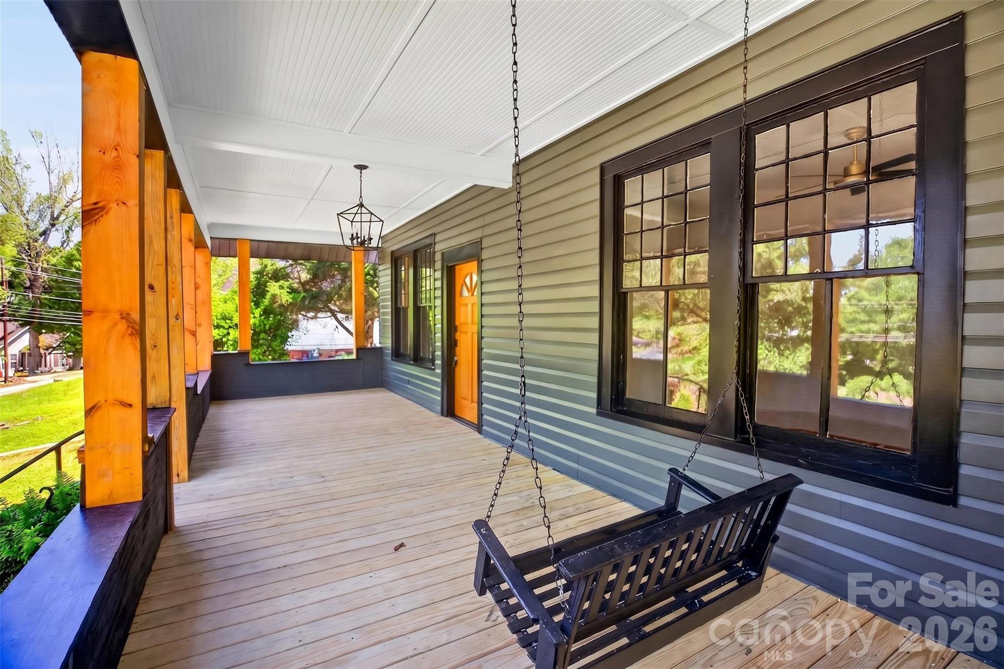 32 Pinecrest Avenue — Great Falls