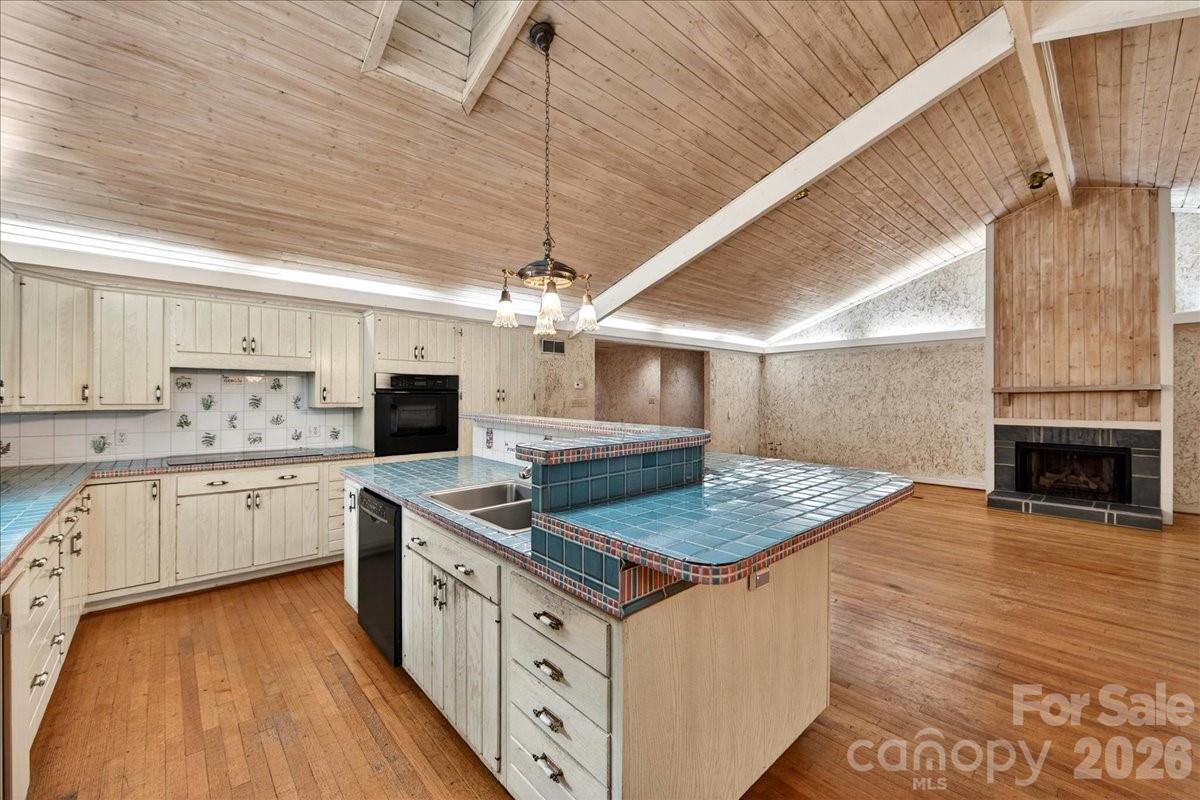 782 Bridgewood Drive — Rock Hill