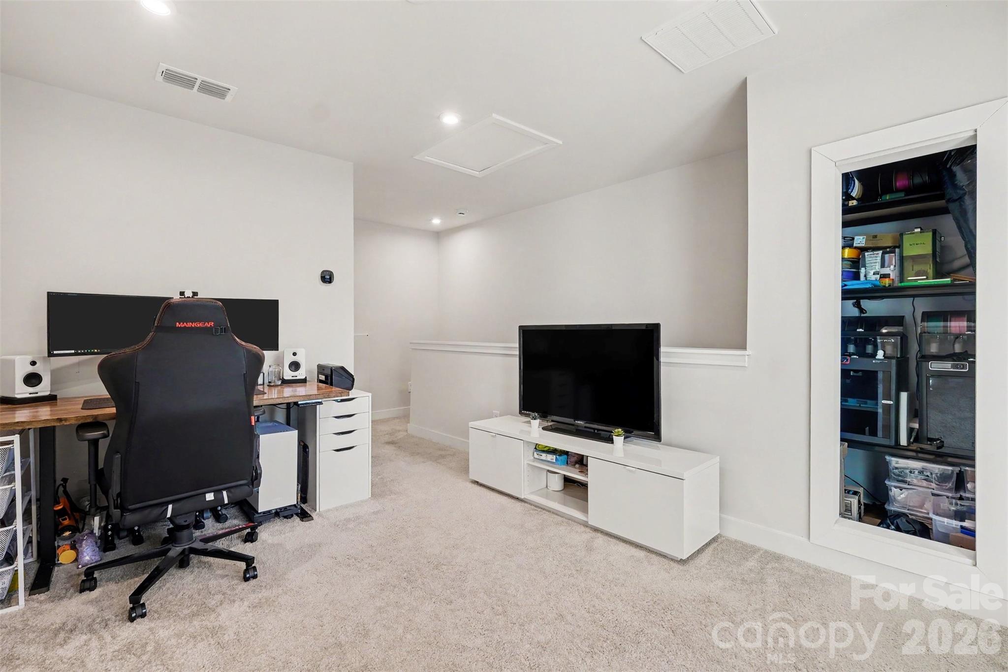 300 Twinflower Lane — Charlotte