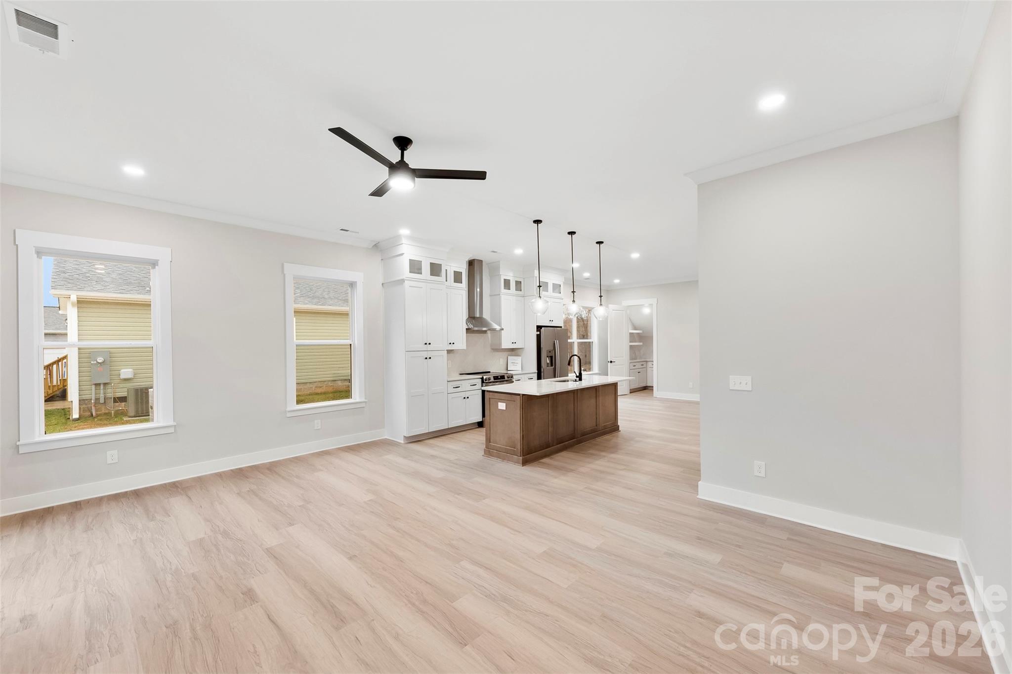 551 Perry Road — Troutman
