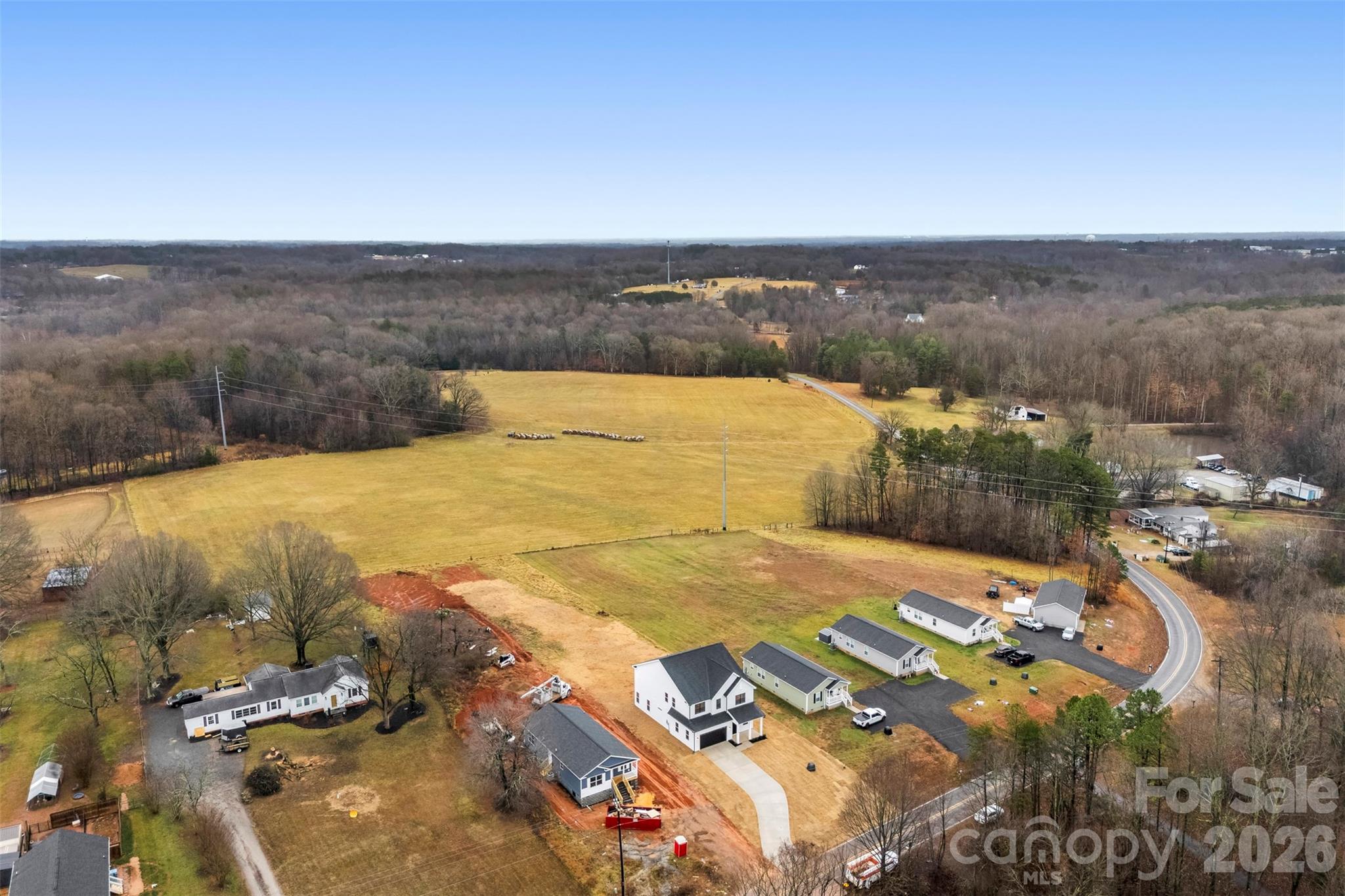 551 Perry Road — Troutman