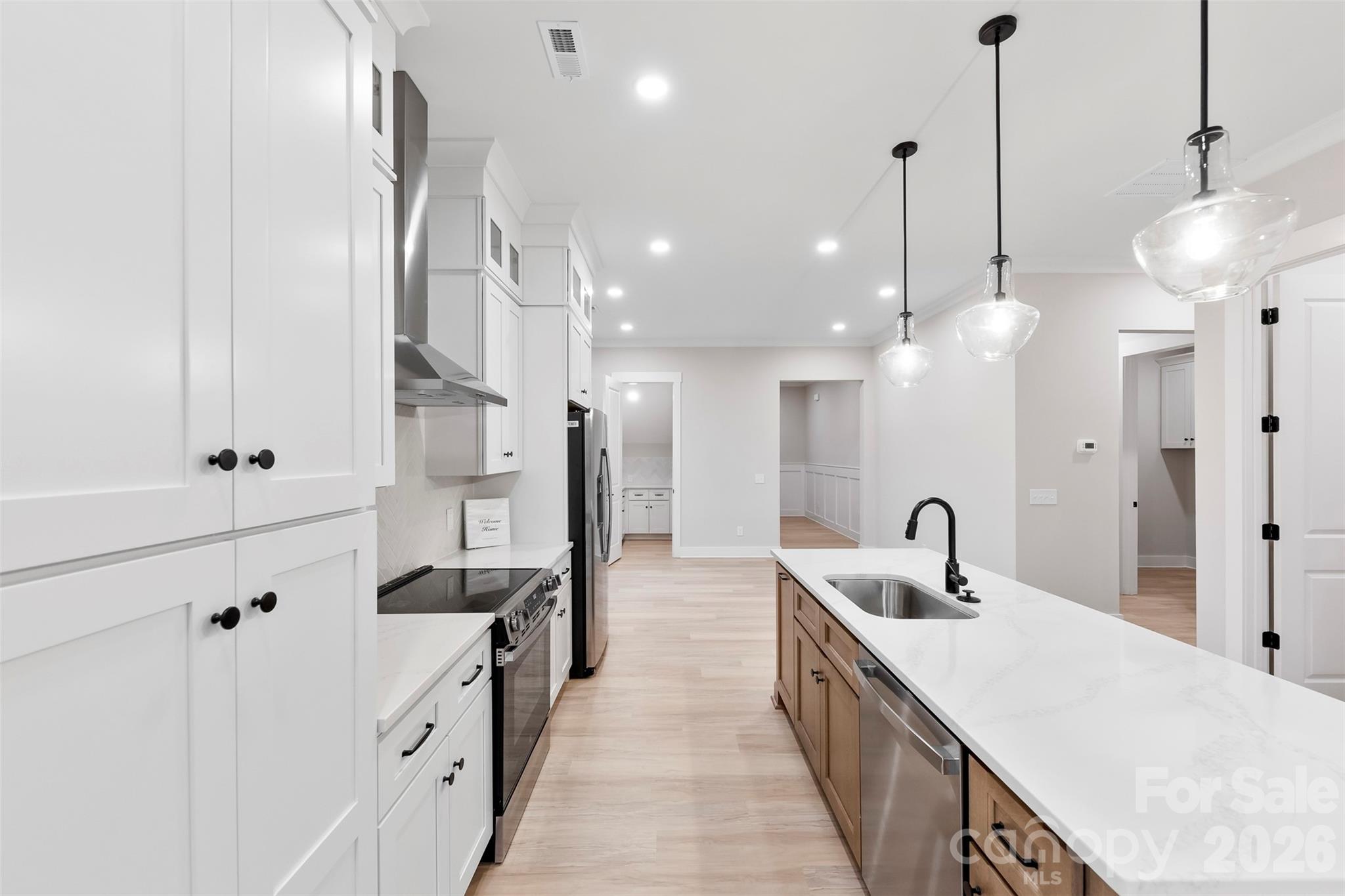 551 Perry Road — Troutman