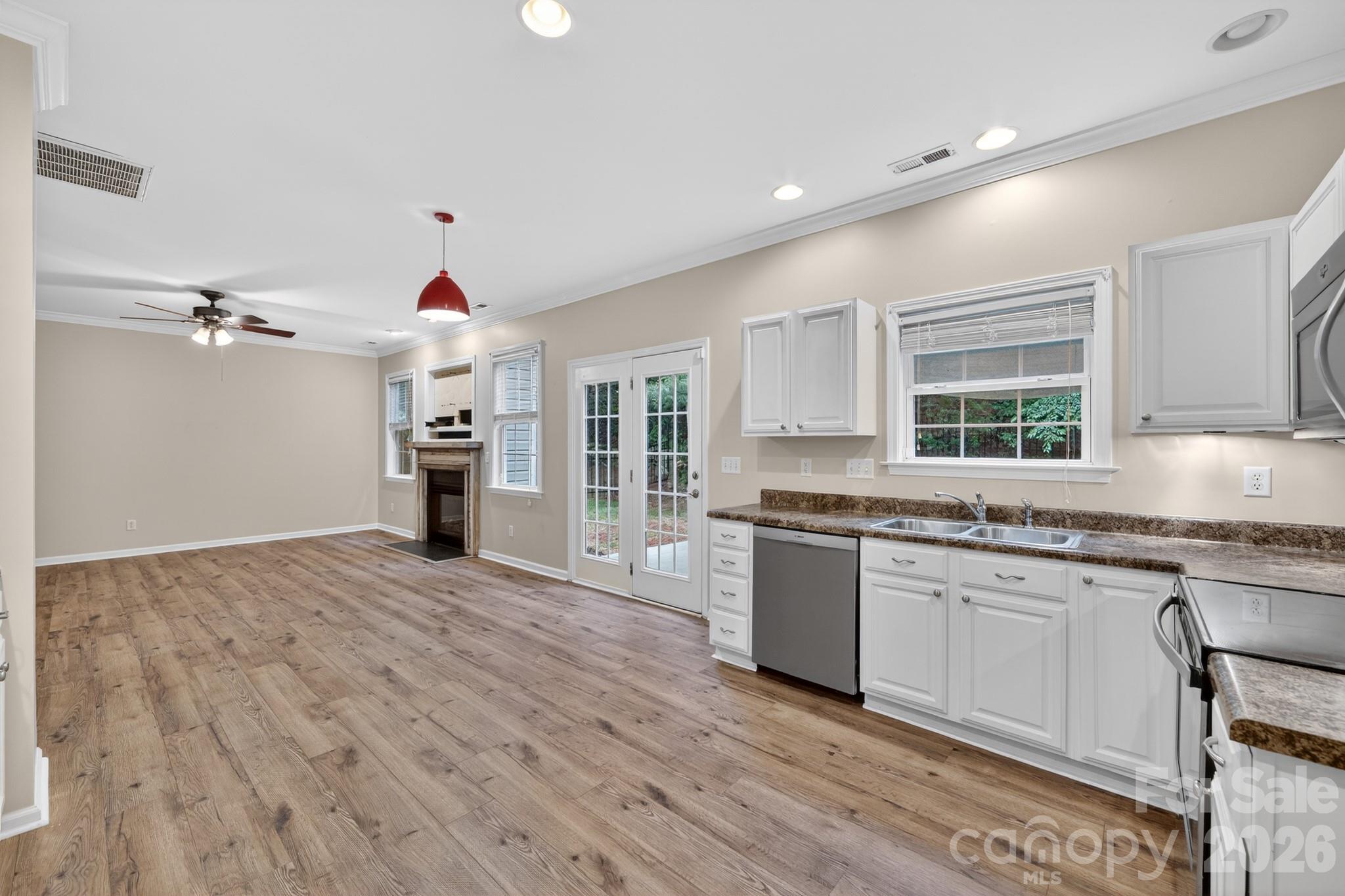 11 Peppermill Drive — Asheville