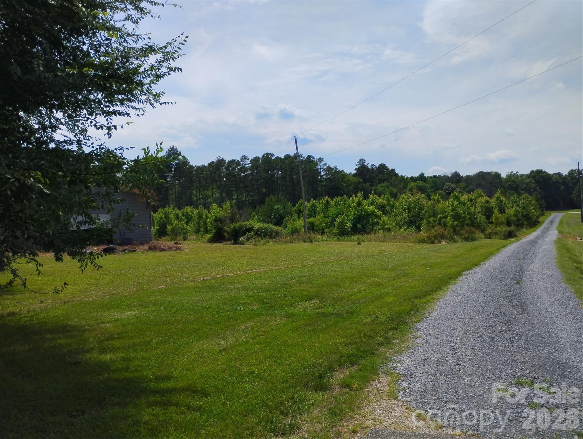 2950 Irish Potato Road — Concord