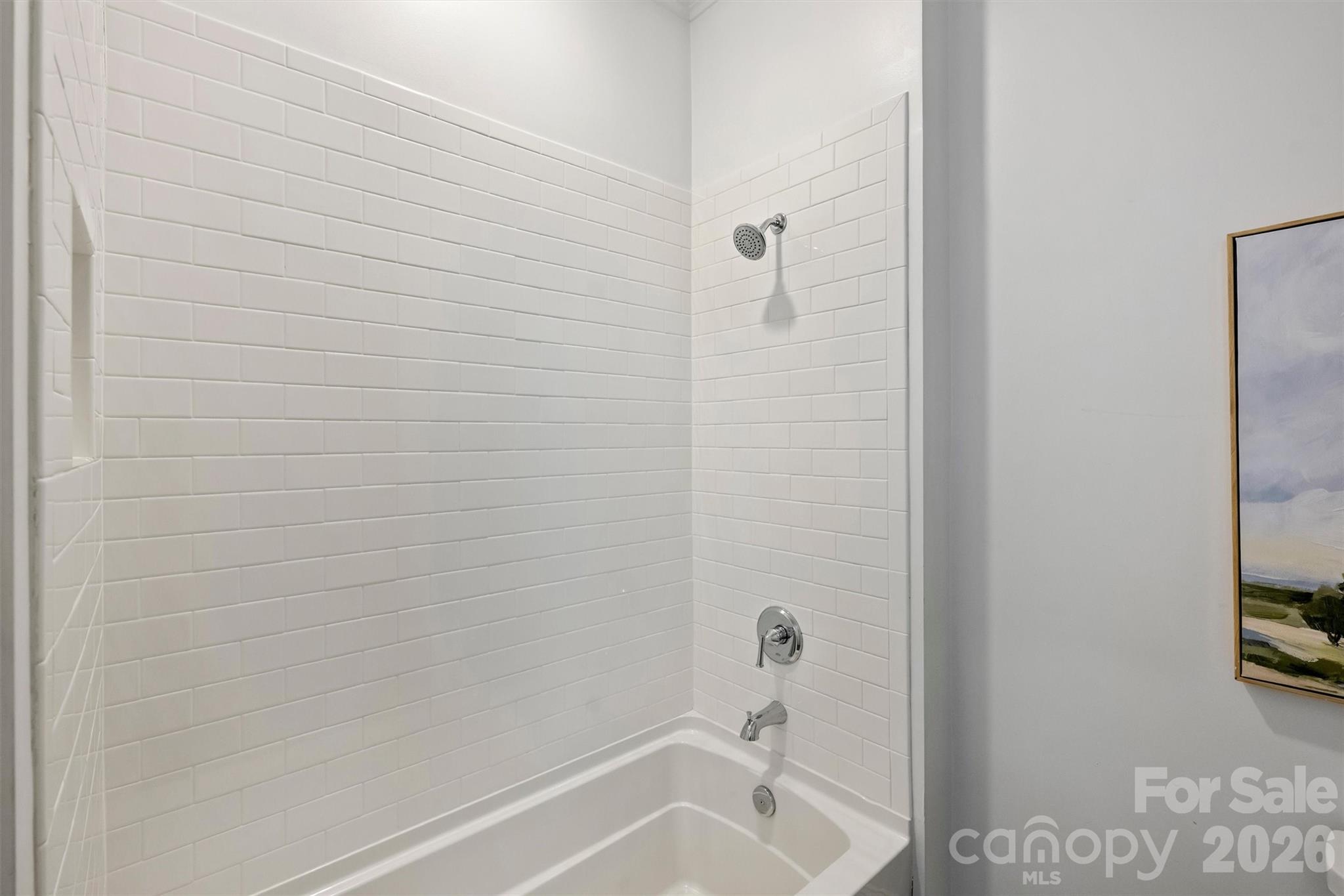 2251 Selwyn Avenue — Charlotte