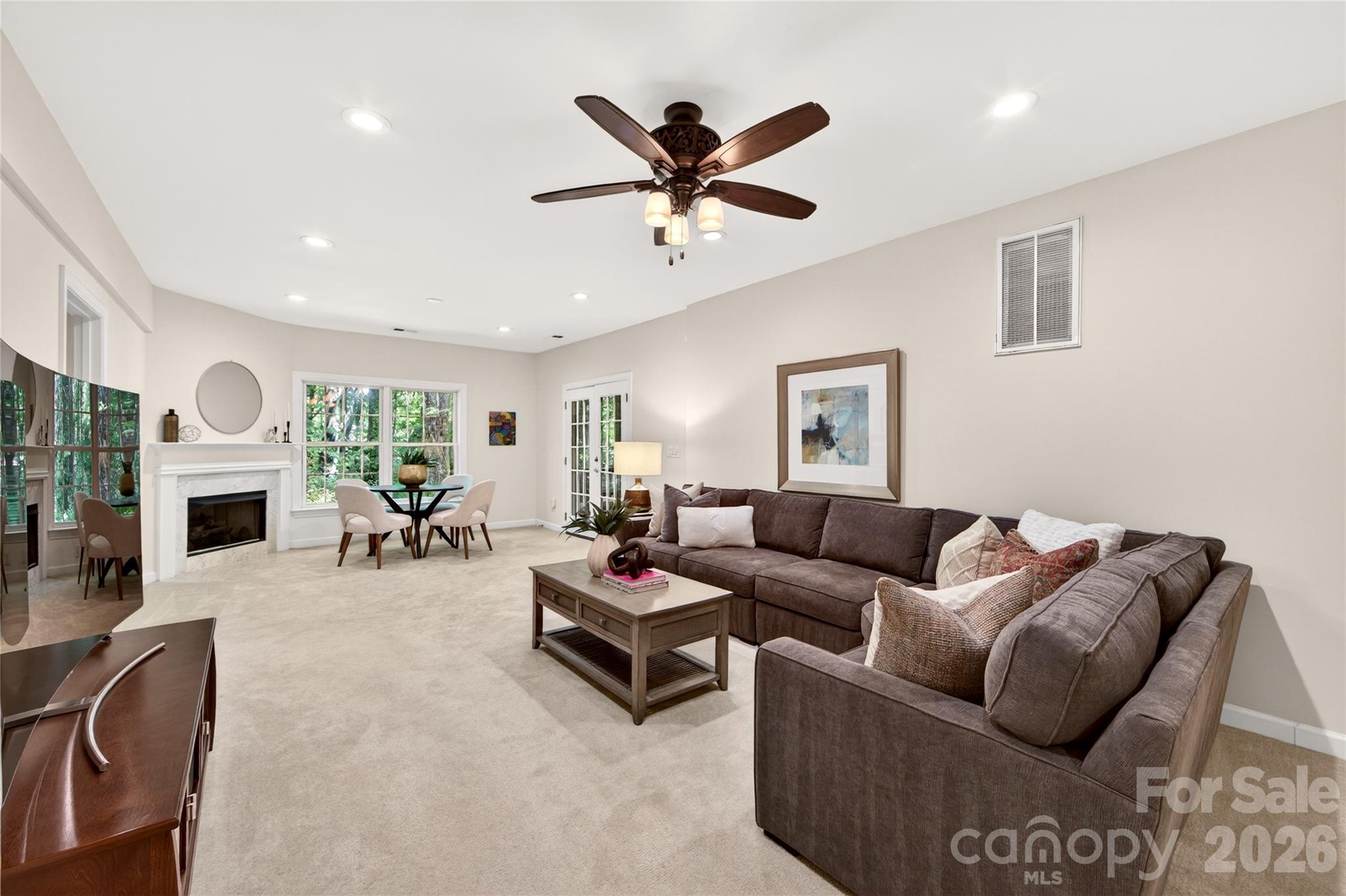 8847 Grand Oak Drive — Charlotte