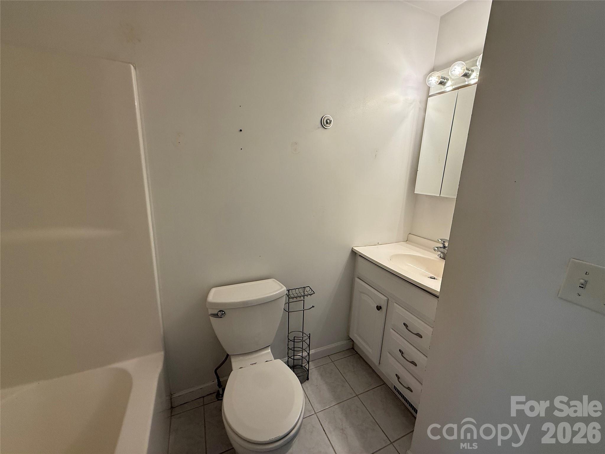 17 N Pershing Road — Asheville