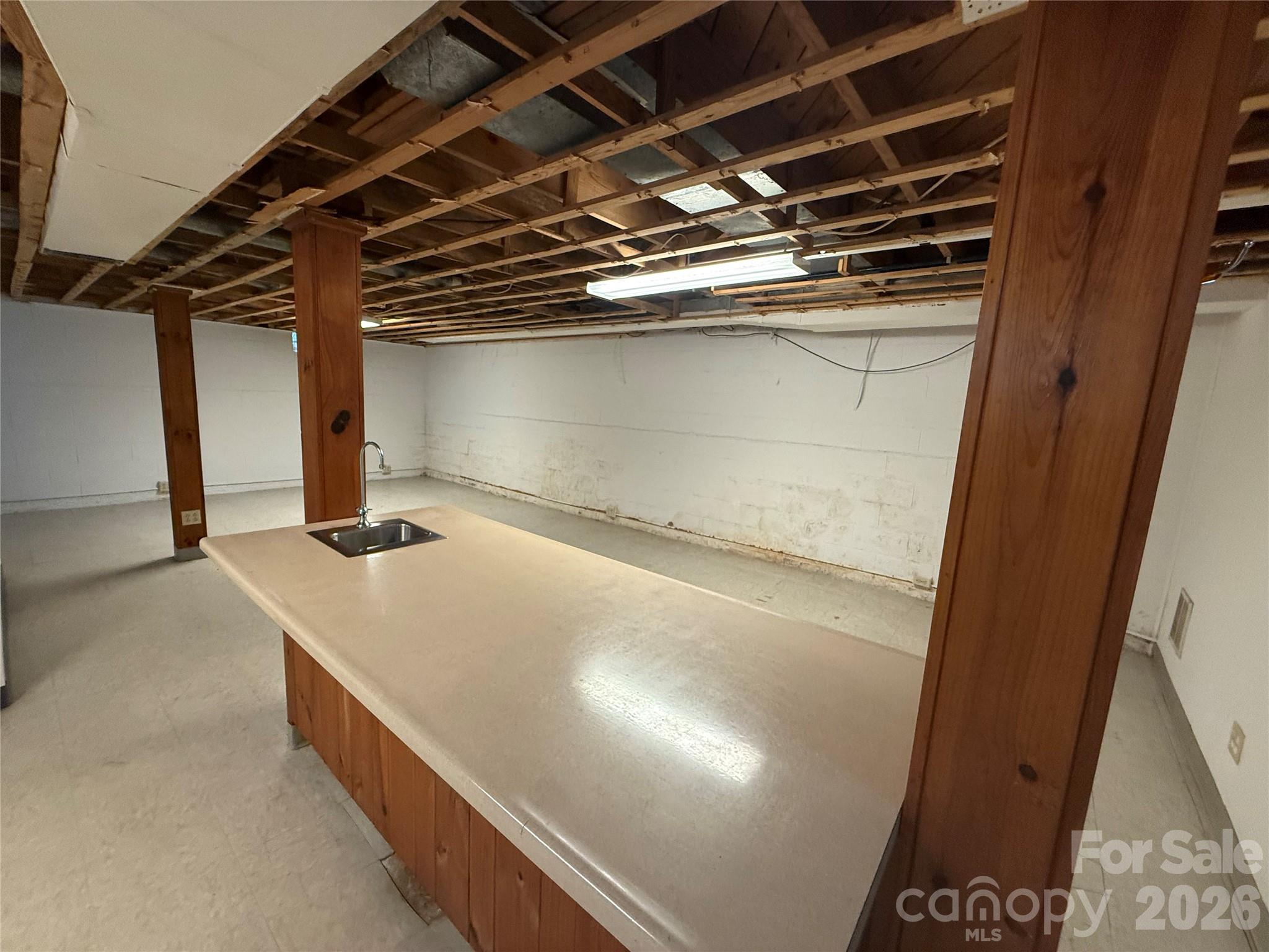 17 N Pershing Road — Asheville