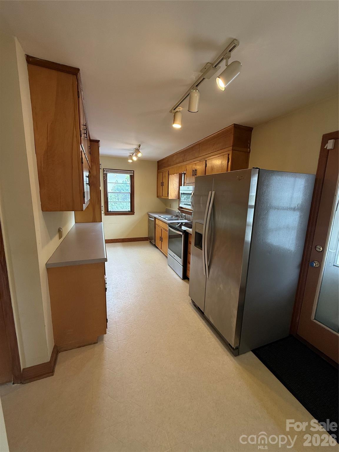 17 N Pershing Road — Asheville