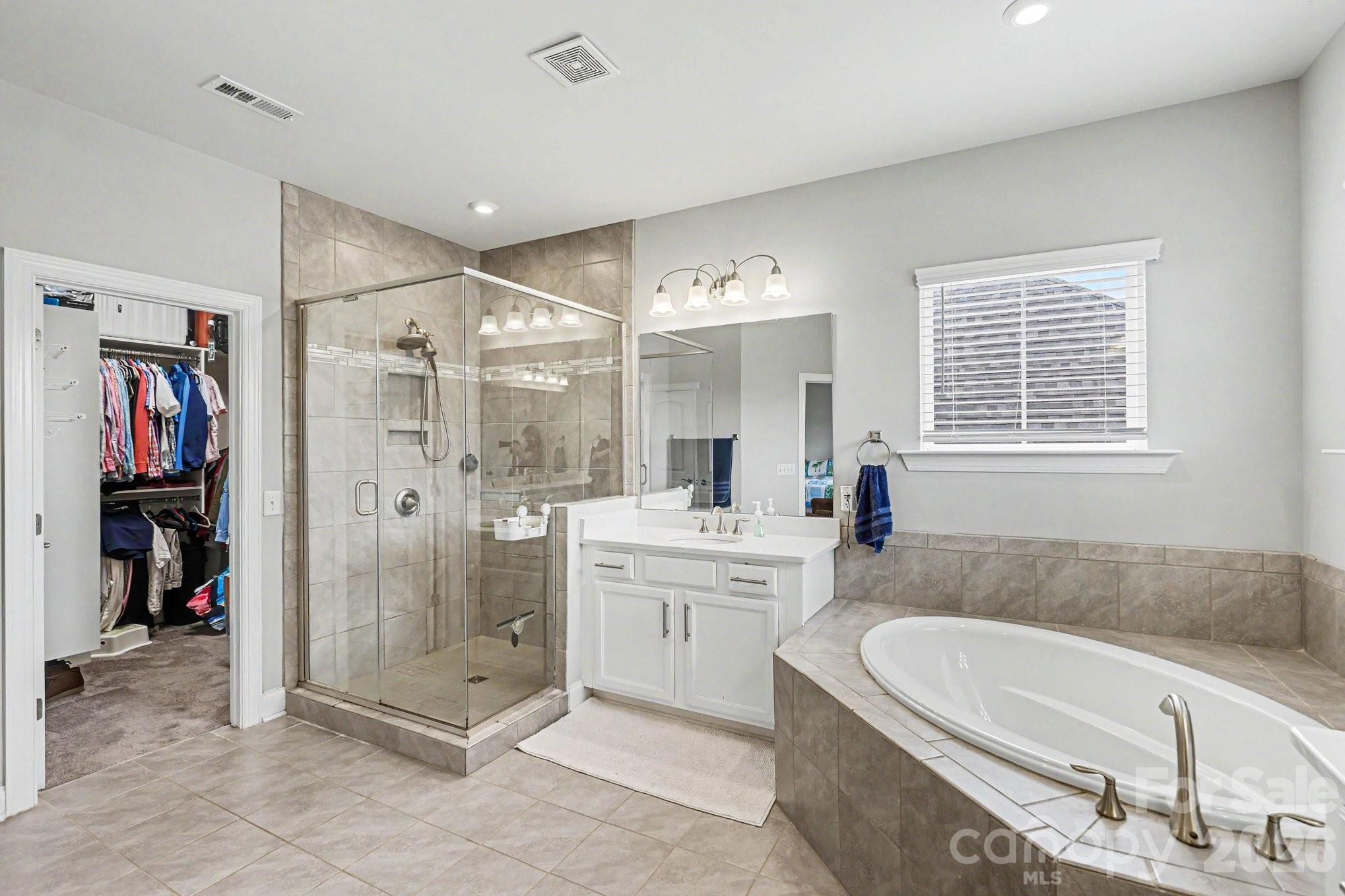 11617 Miller Road — Pineville