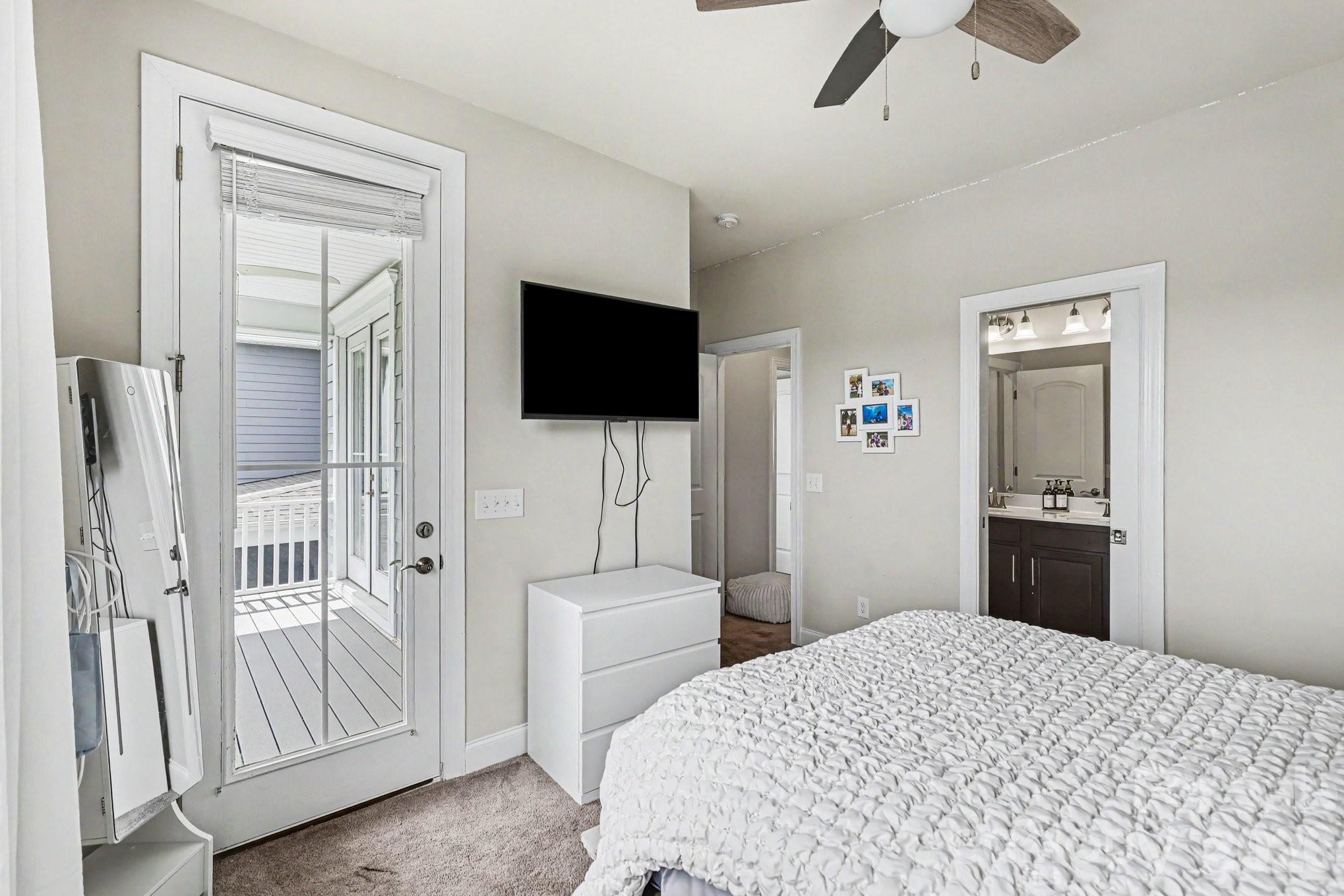 11617 Miller Road — Pineville