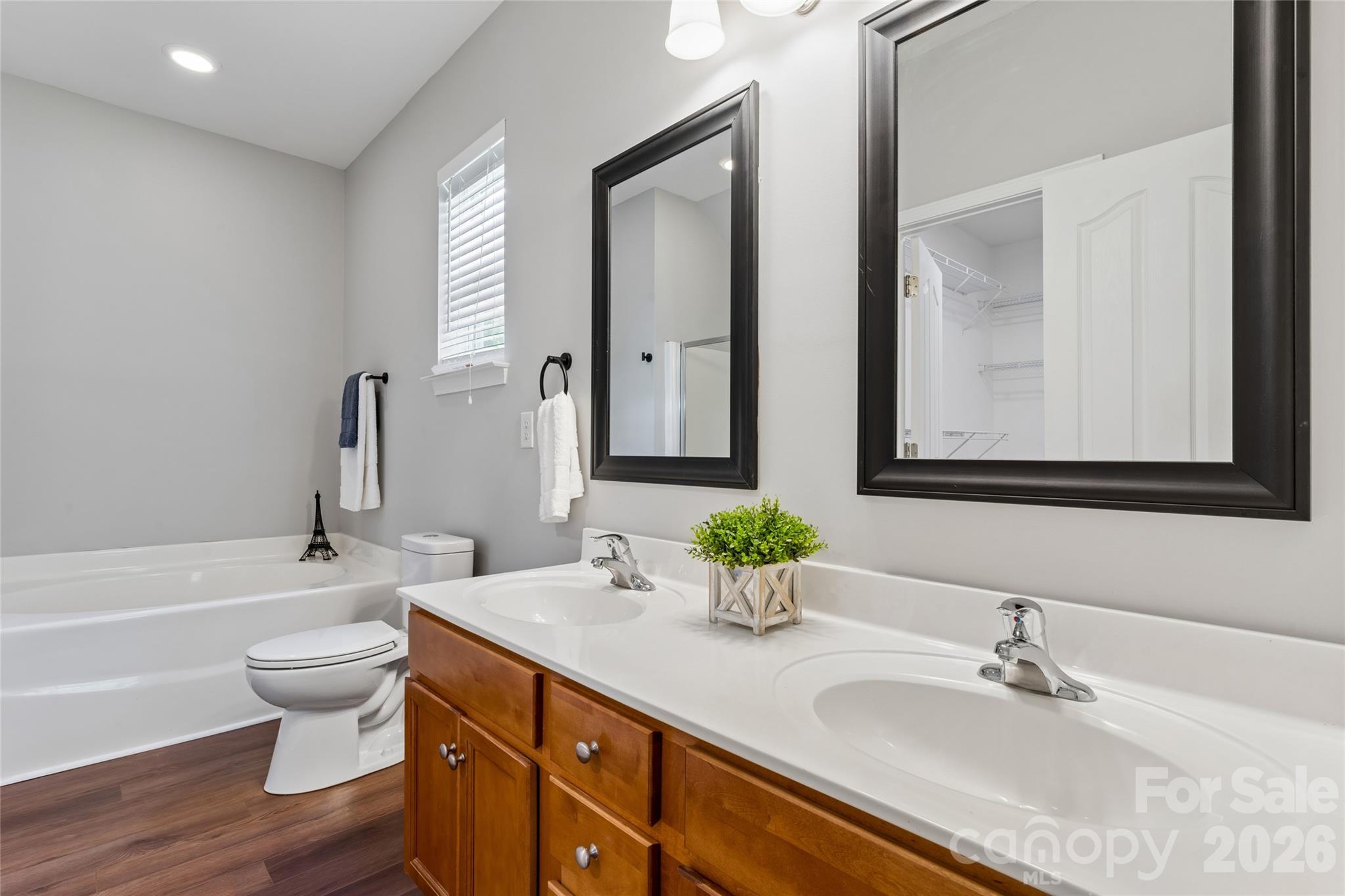 222 Flanders Drive — Mooresville