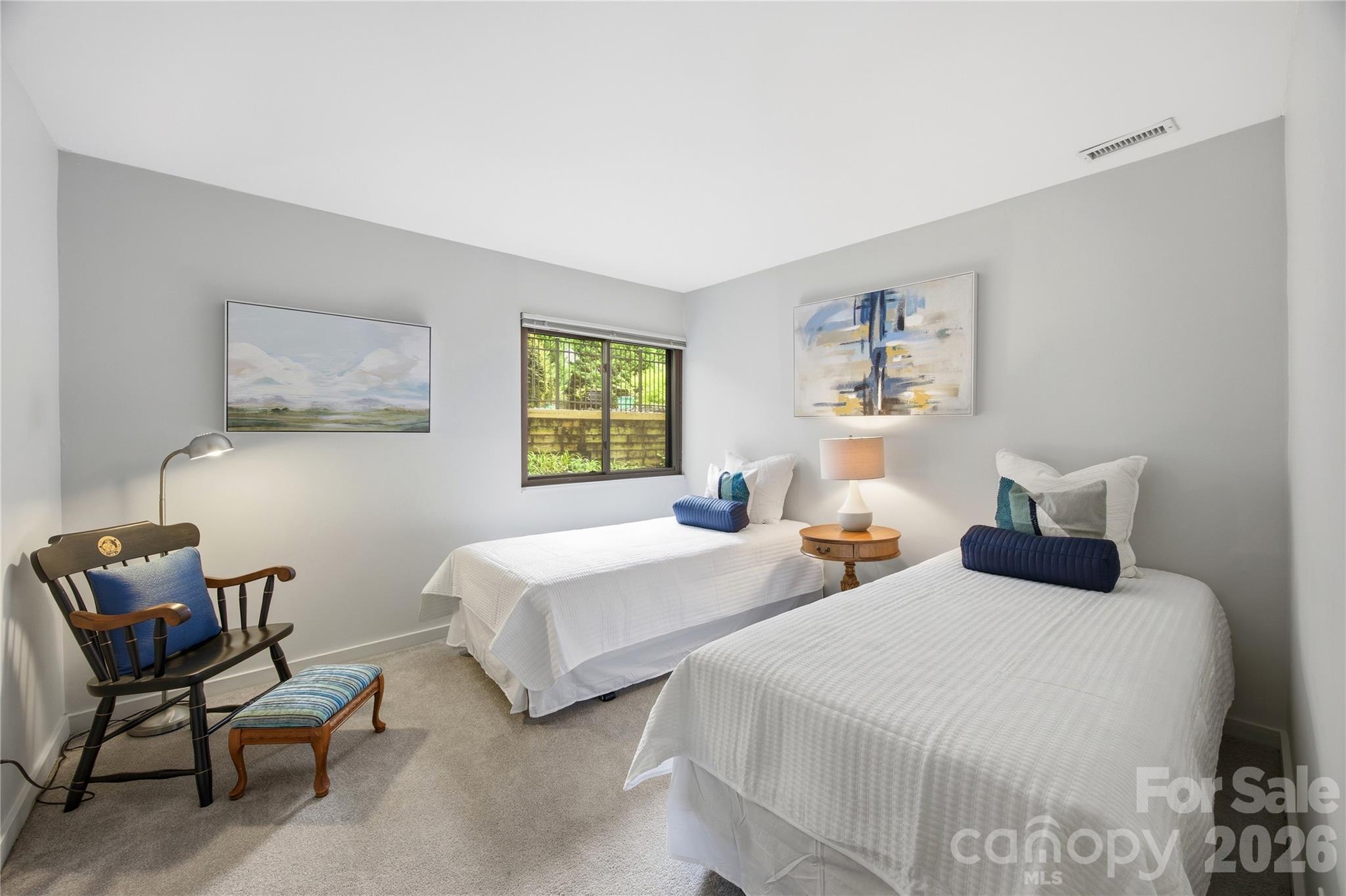 2724 Huntingtowne Farms Lane — Charlotte