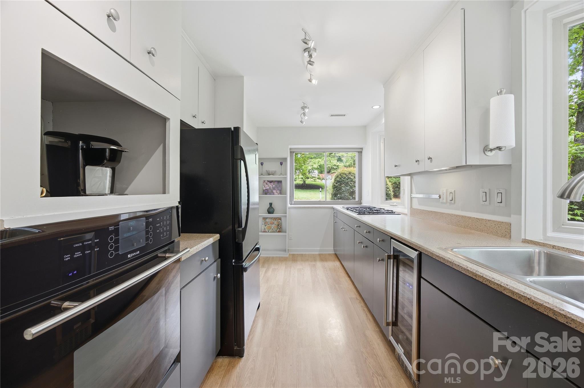 2724 Huntingtowne Farms Lane — Charlotte