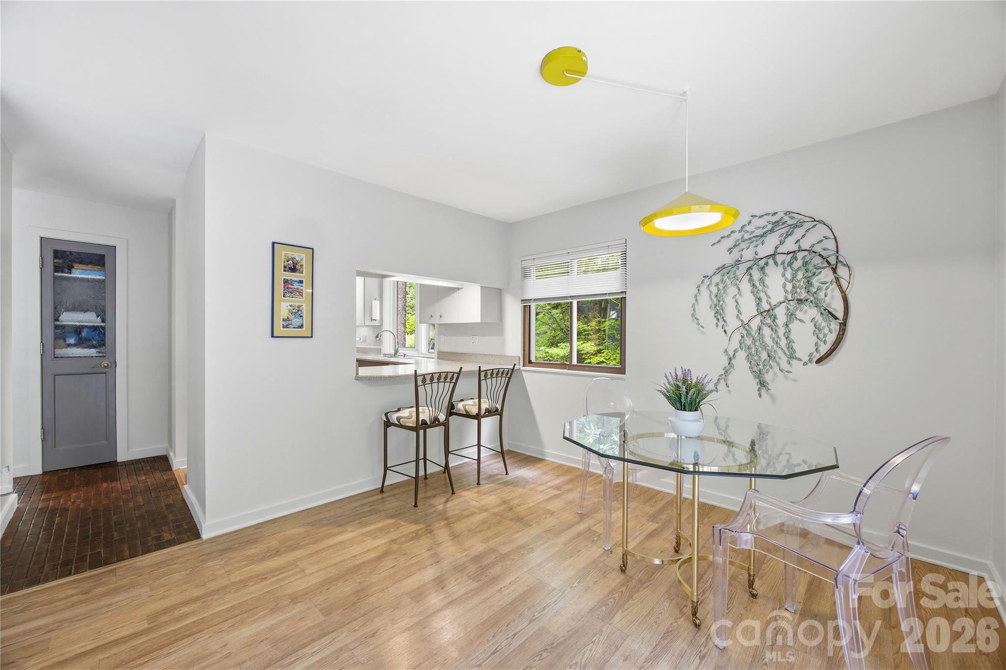 2724 Huntingtowne Farms Lane — Charlotte