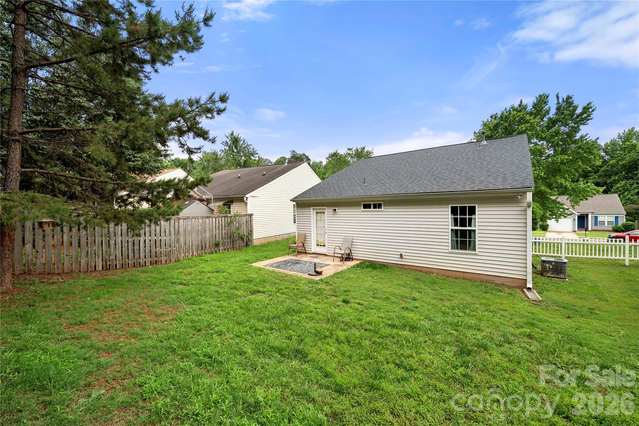 3014 Kansas City Drive — Monroe