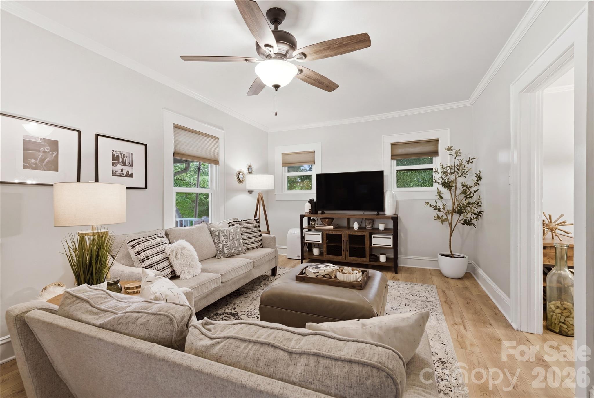 1226 1st Avenue Place NW — Hickory